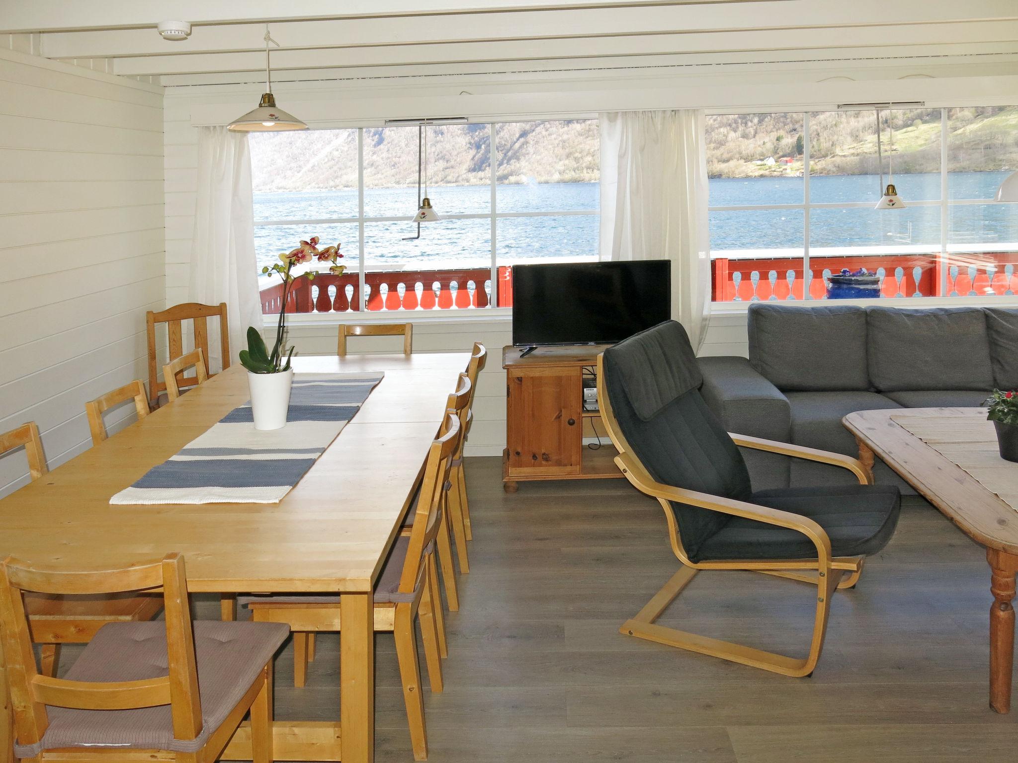 Photo 10 - 4 bedroom House in Vik i Sogn with terrace and sauna