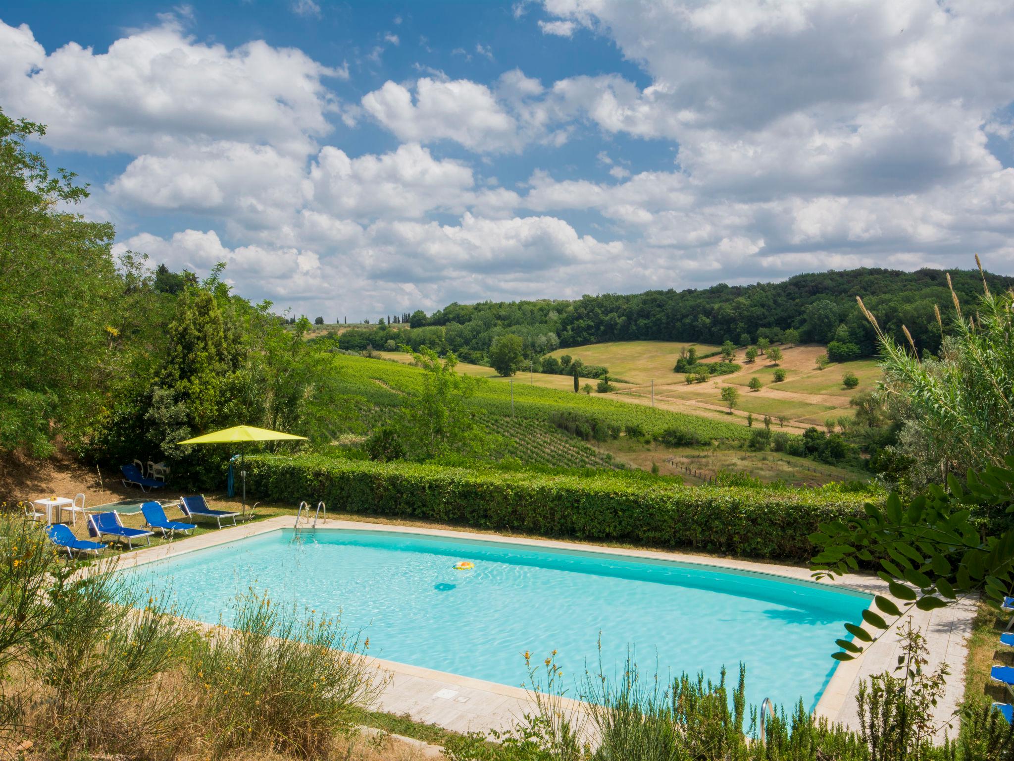 Foto 7 - Appartamento con 2 camere da letto a Poggibonsi con piscina e giardino