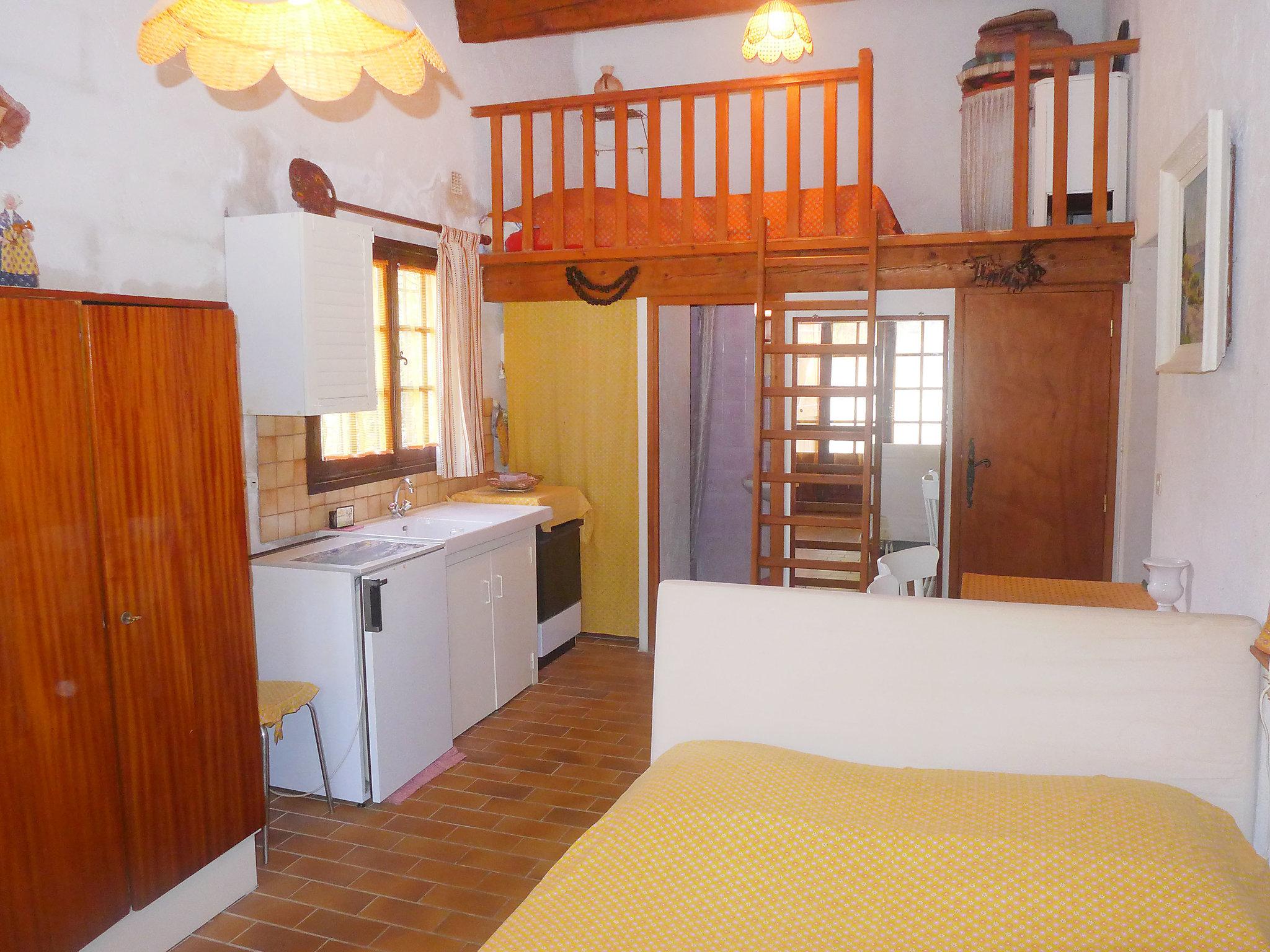 Foto 10 - Casa con 3 camere da letto a Cavalaire-sur-Mer con piscina privata e vista mare