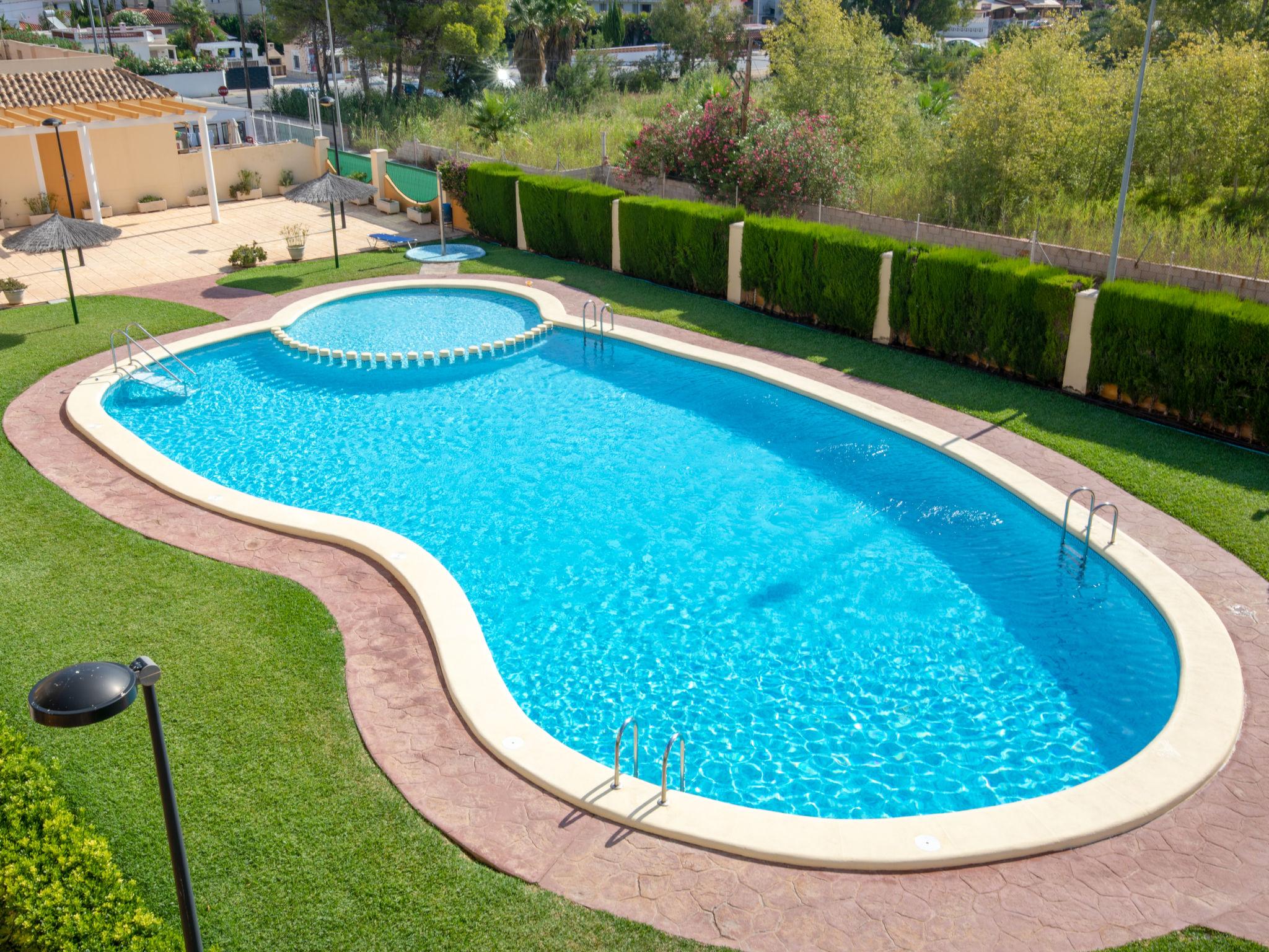 Foto 2 - Apartamento de 2 habitaciones en Dénia con piscina y vistas al mar