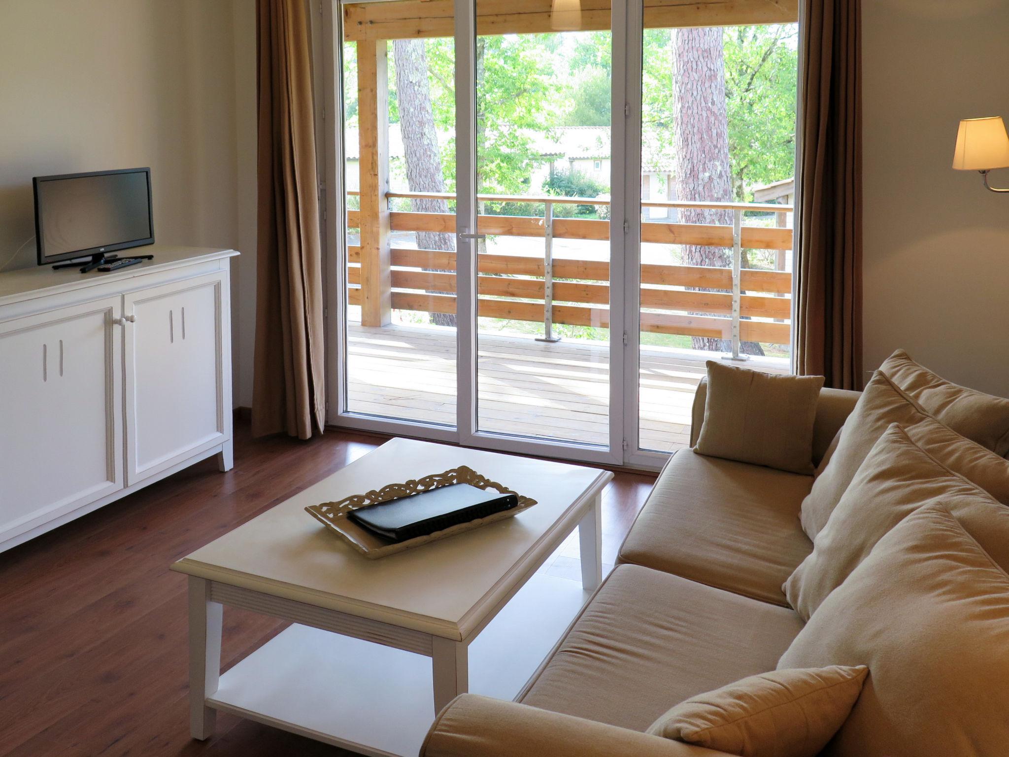 Photo 7 - 2 bedroom Apartment in Parentis-en-Born with swimming pool and garden