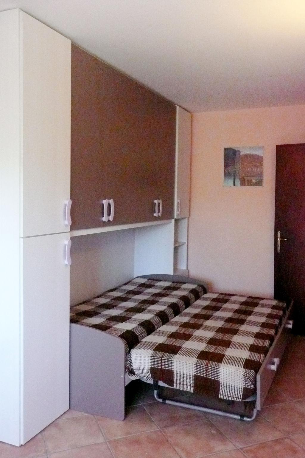 Foto 9 - Apartment mit 2 Schlafzimmern in Dolcedo mit schwimmbad und garten
