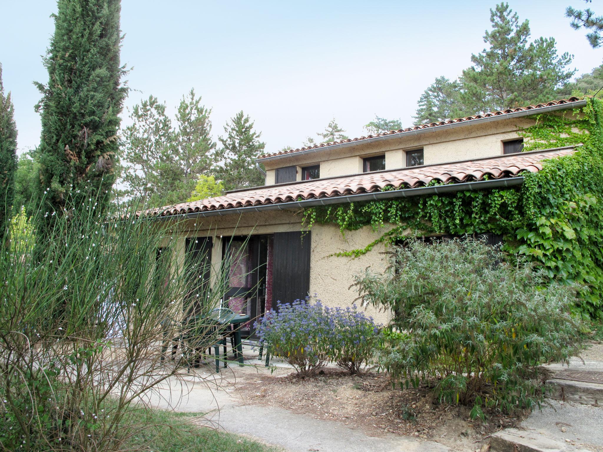 Photo 20 - Appartement de 2 chambres à Gréoux-les-Bains avec piscine et jardin