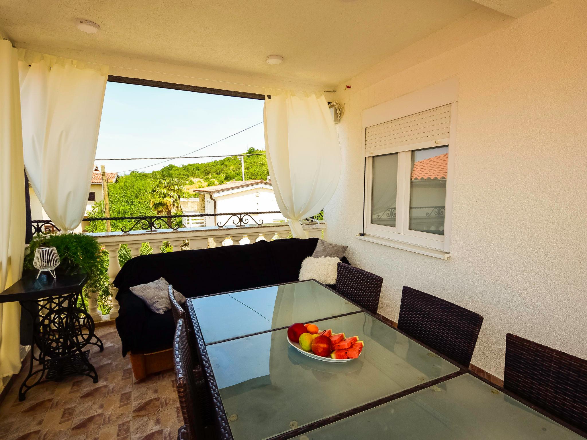 Photo 1 - 2 bedroom Apartment in Obrovac with terrace and sea view