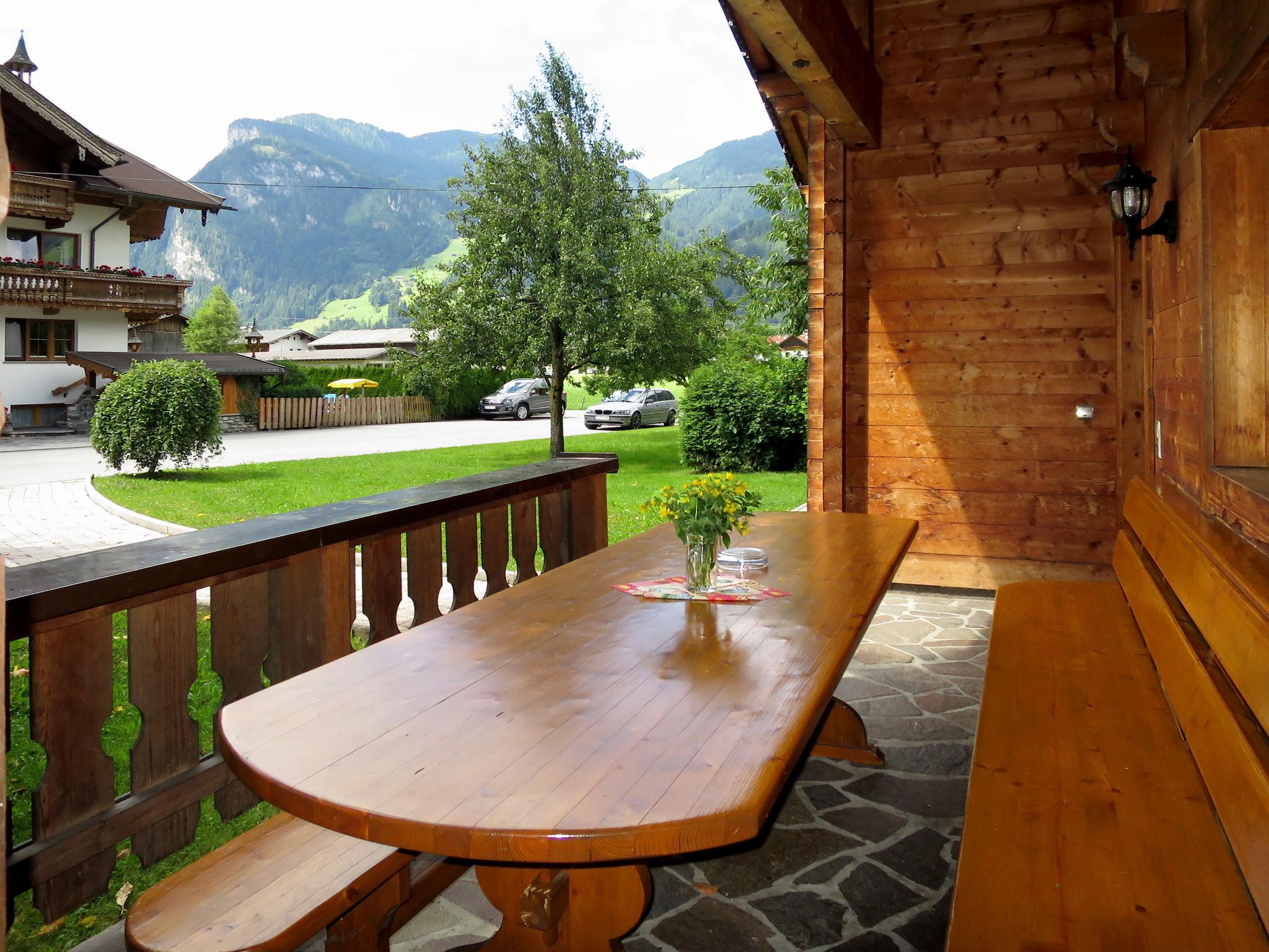 Foto 2 - Casa de 5 quartos em Ramsau im Zillertal com jardim e vista para a montanha