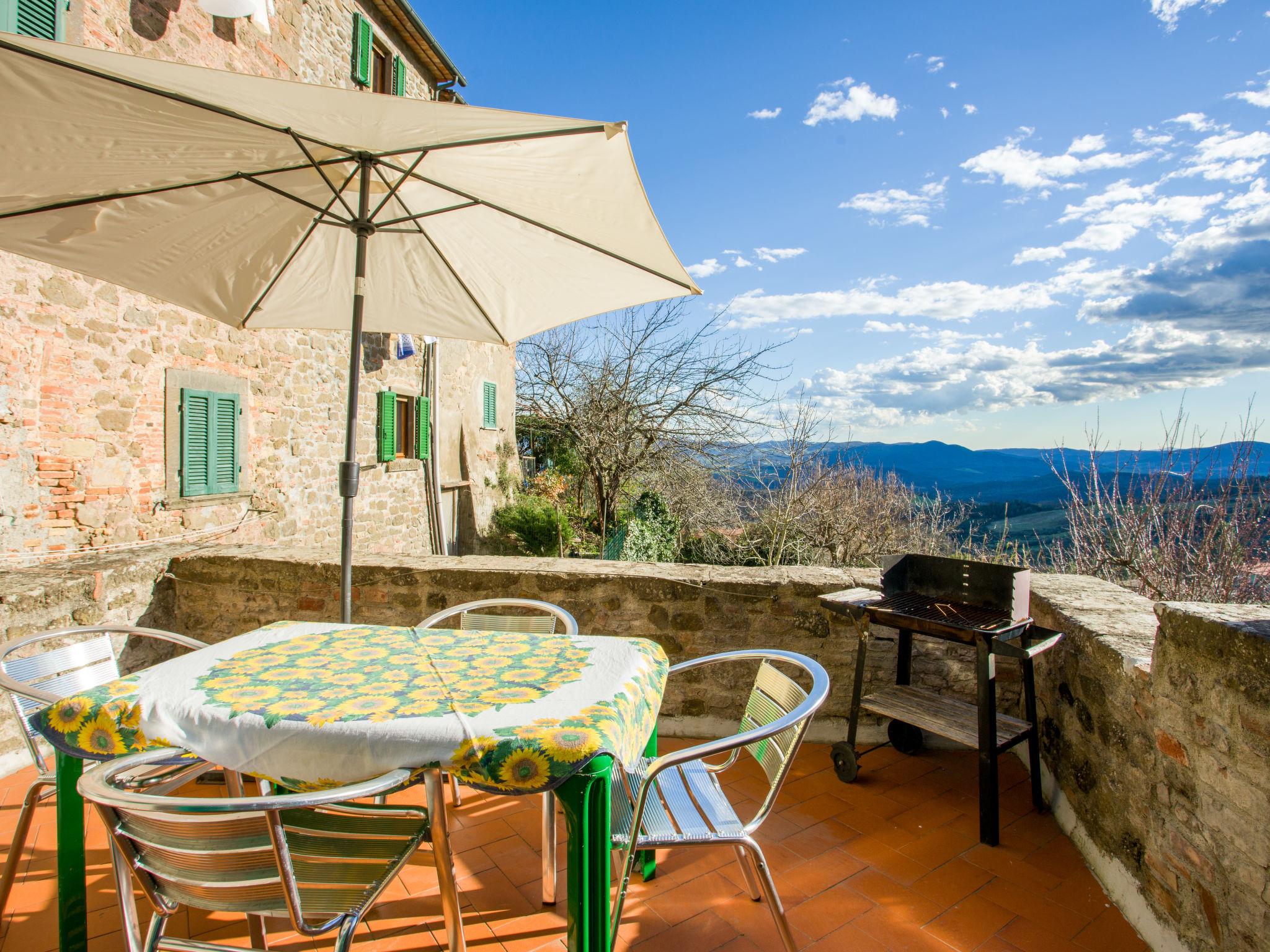 Foto 32 - Apartment mit 4 Schlafzimmern in Montecatini Val di Cecina mit terrasse