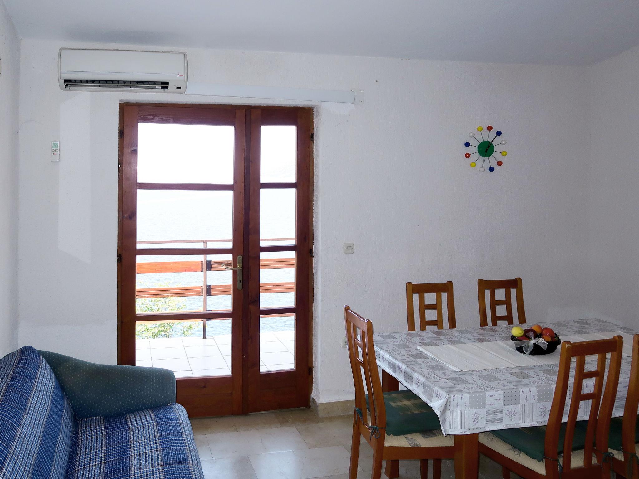 Photo 9 - 5 bedroom House in Senj with terrace and sea view