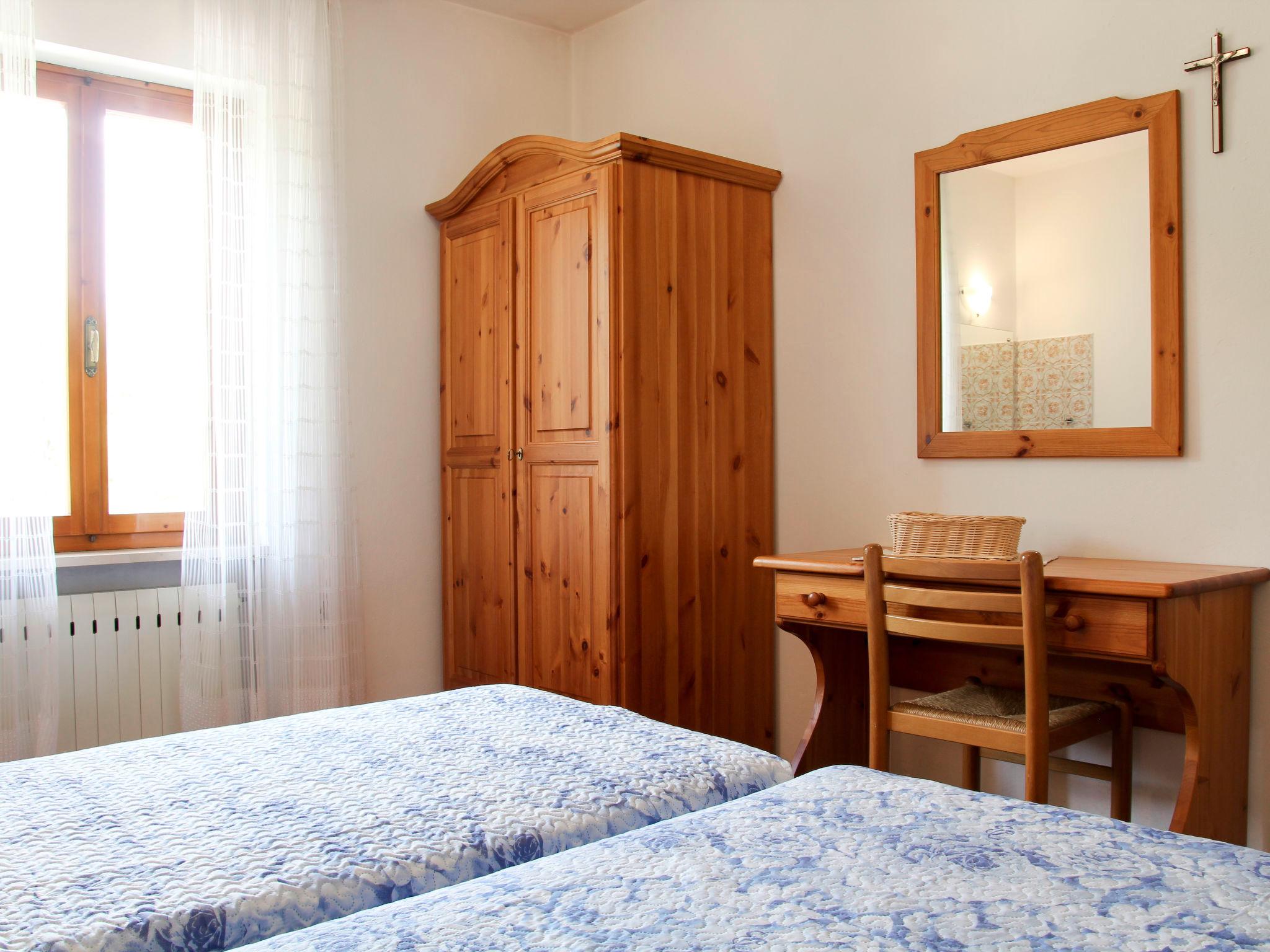 Foto 20 - Appartamento con 3 camere da letto a Ledro con giardino e vista sulle montagne