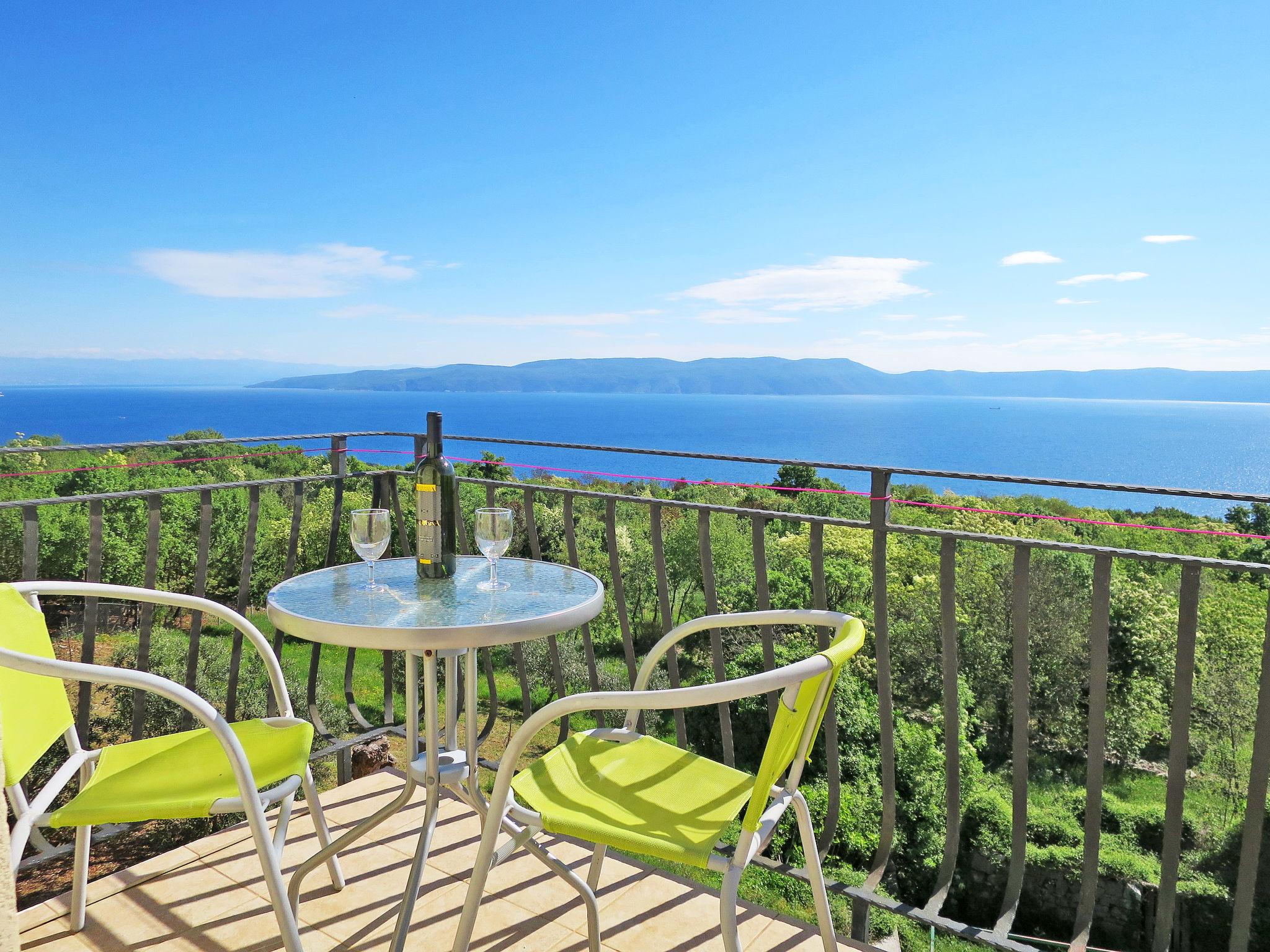 Photo 1 - 2 bedroom Apartment in Raša with sea view