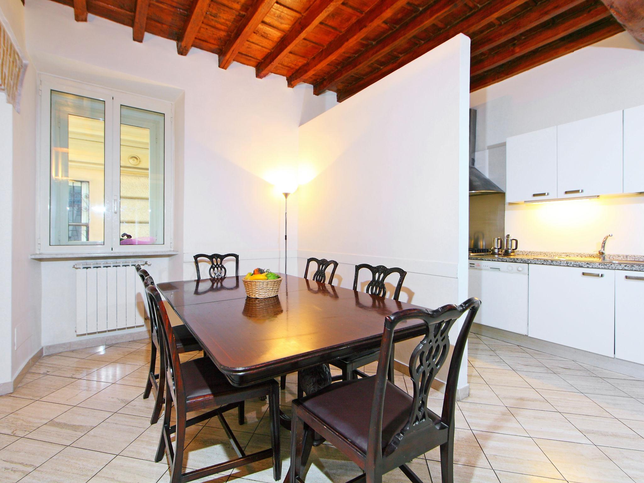 Photo 2 - 2 bedroom Apartment in Rome