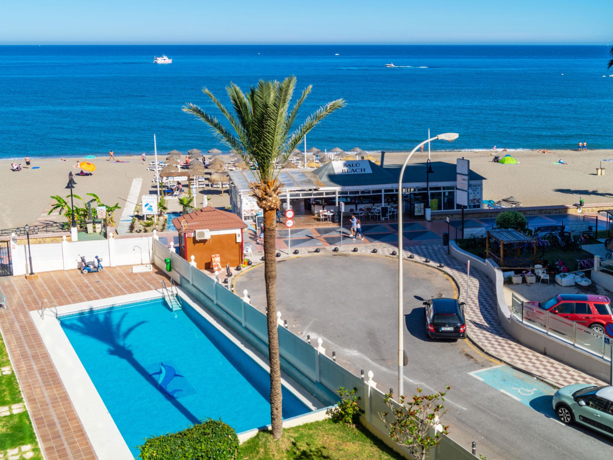 Photo 15 - Apartment in Torremolinos with swimming pool and sea view