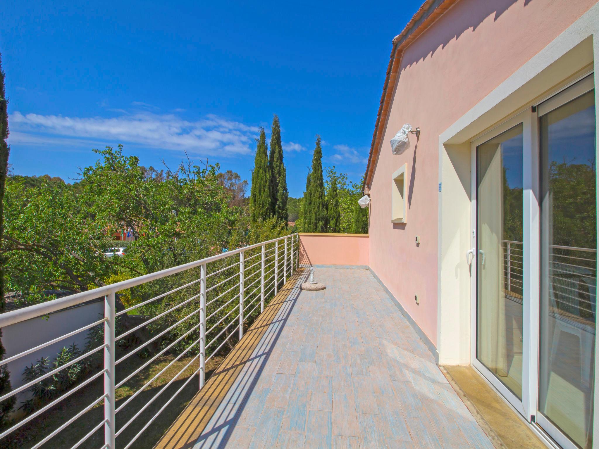 Photo 3 - Appartement de 1 chambre à Bibbona avec piscine et vues à la mer