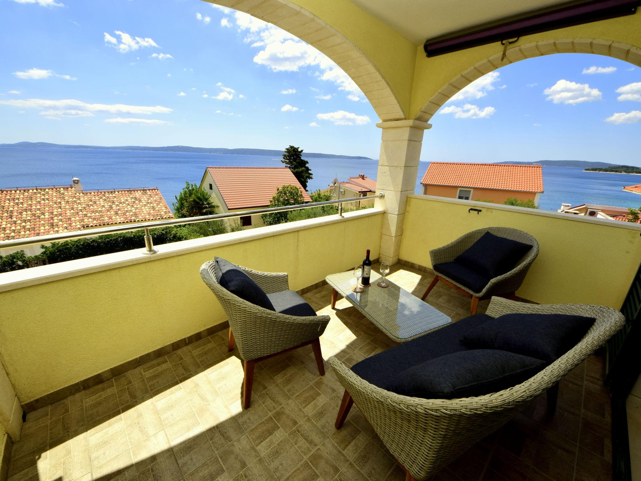 Photo 17 - 2 bedroom Apartment in Okrug with swimming pool and sea view