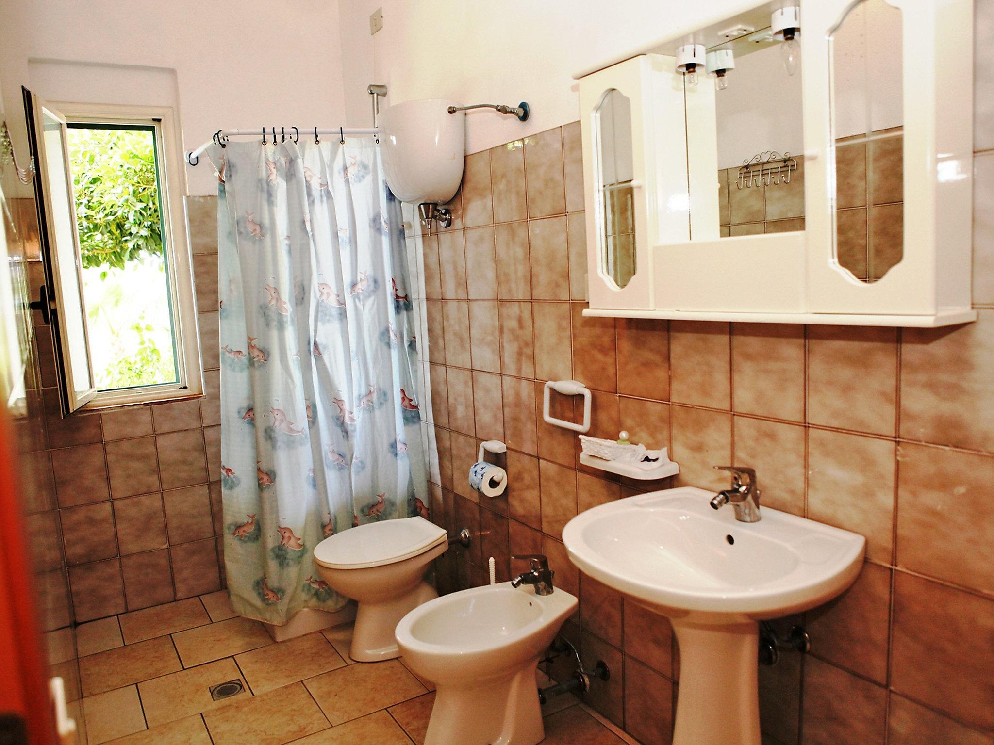 Foto 9 - Apartamento de 2 quartos em Ricadi com piscina e jardim