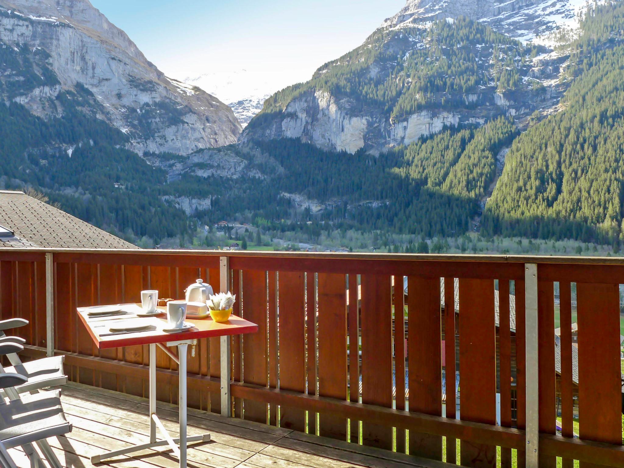 Foto 2 - Haus mit 3 Schlafzimmern in Grindelwald mit blick auf die berge