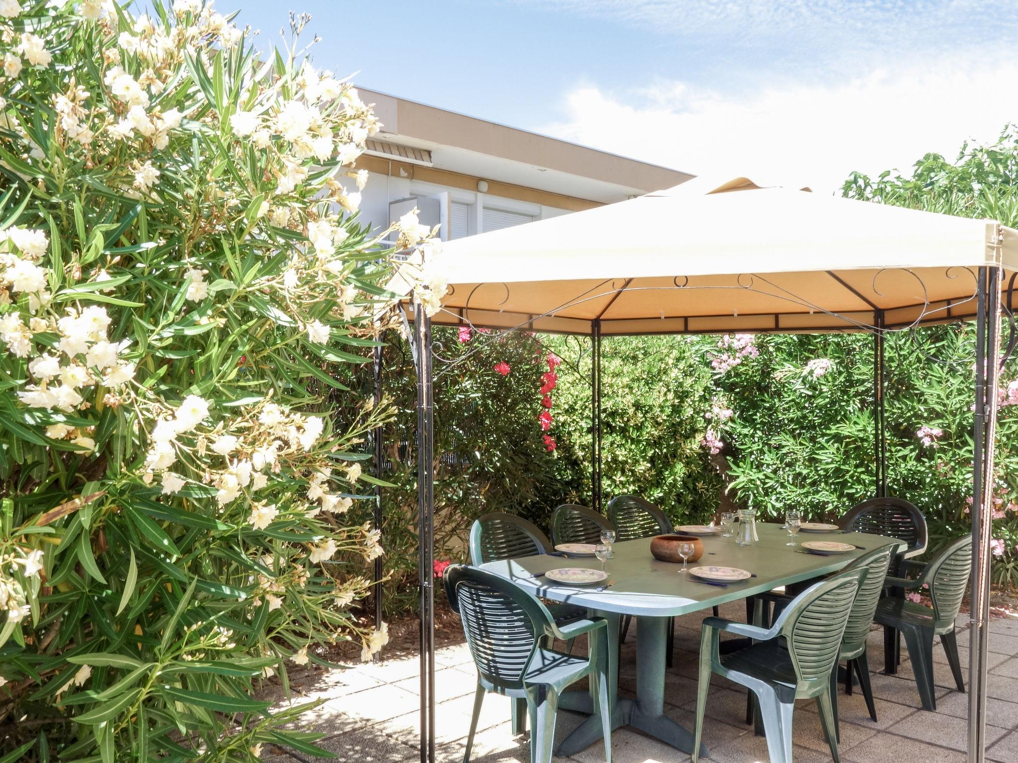 Photo 1 - Maison de 3 chambres à Le Grau-du-Roi avec terrasse et vues à la mer