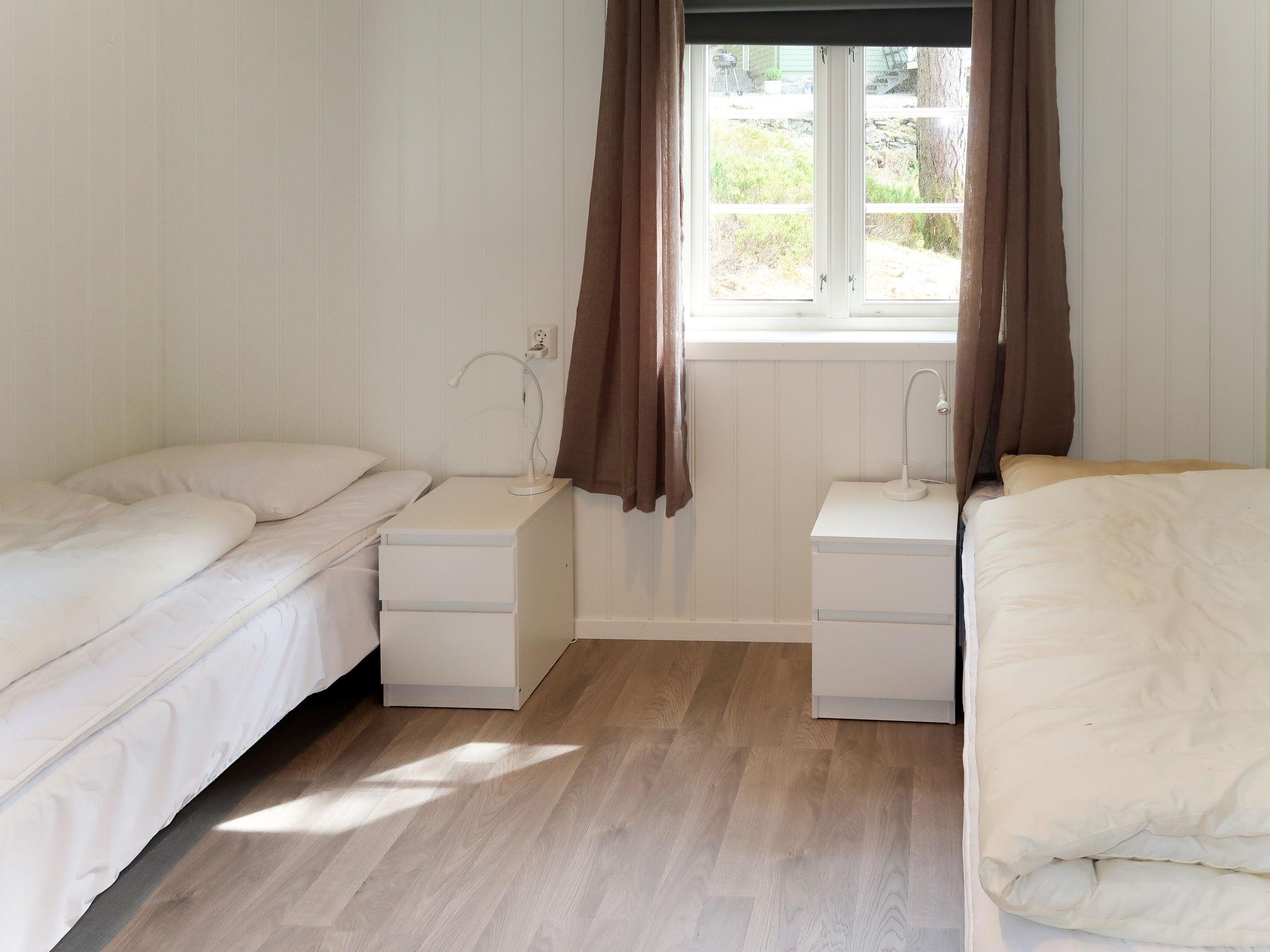 Foto 11 - Casa con 2 camere da letto a Hyllestad con terrazza