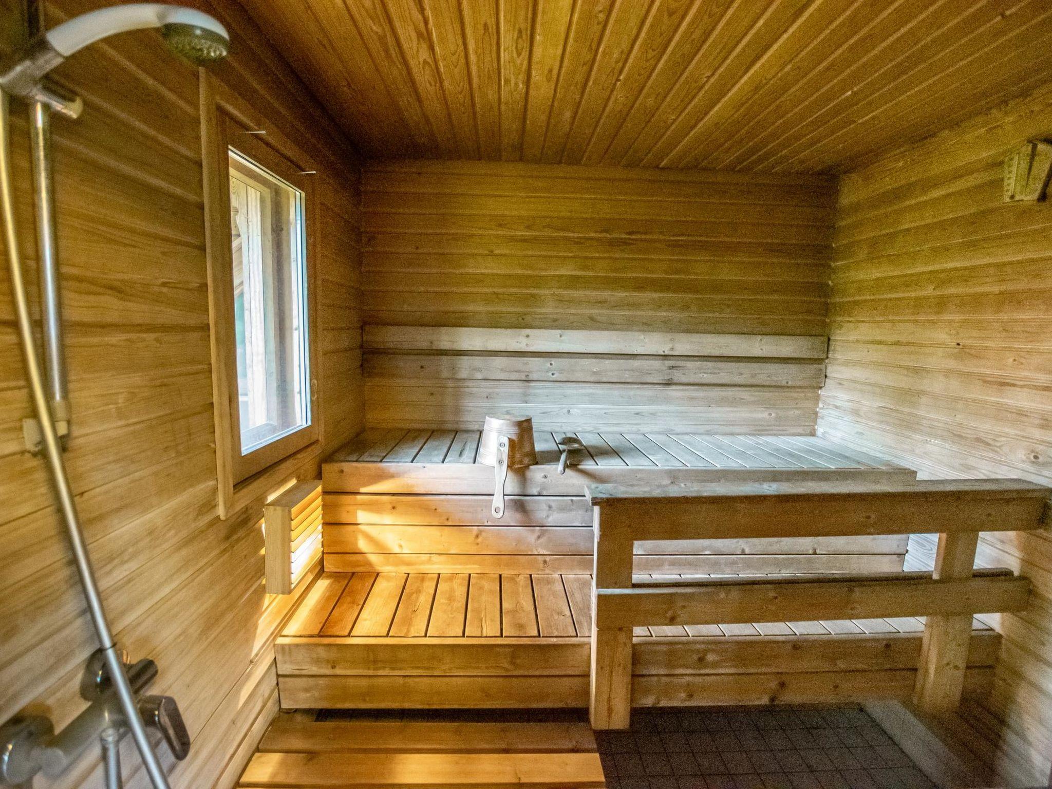 Foto 8 - Haus mit 1 Schlafzimmer in Pöytyä mit sauna