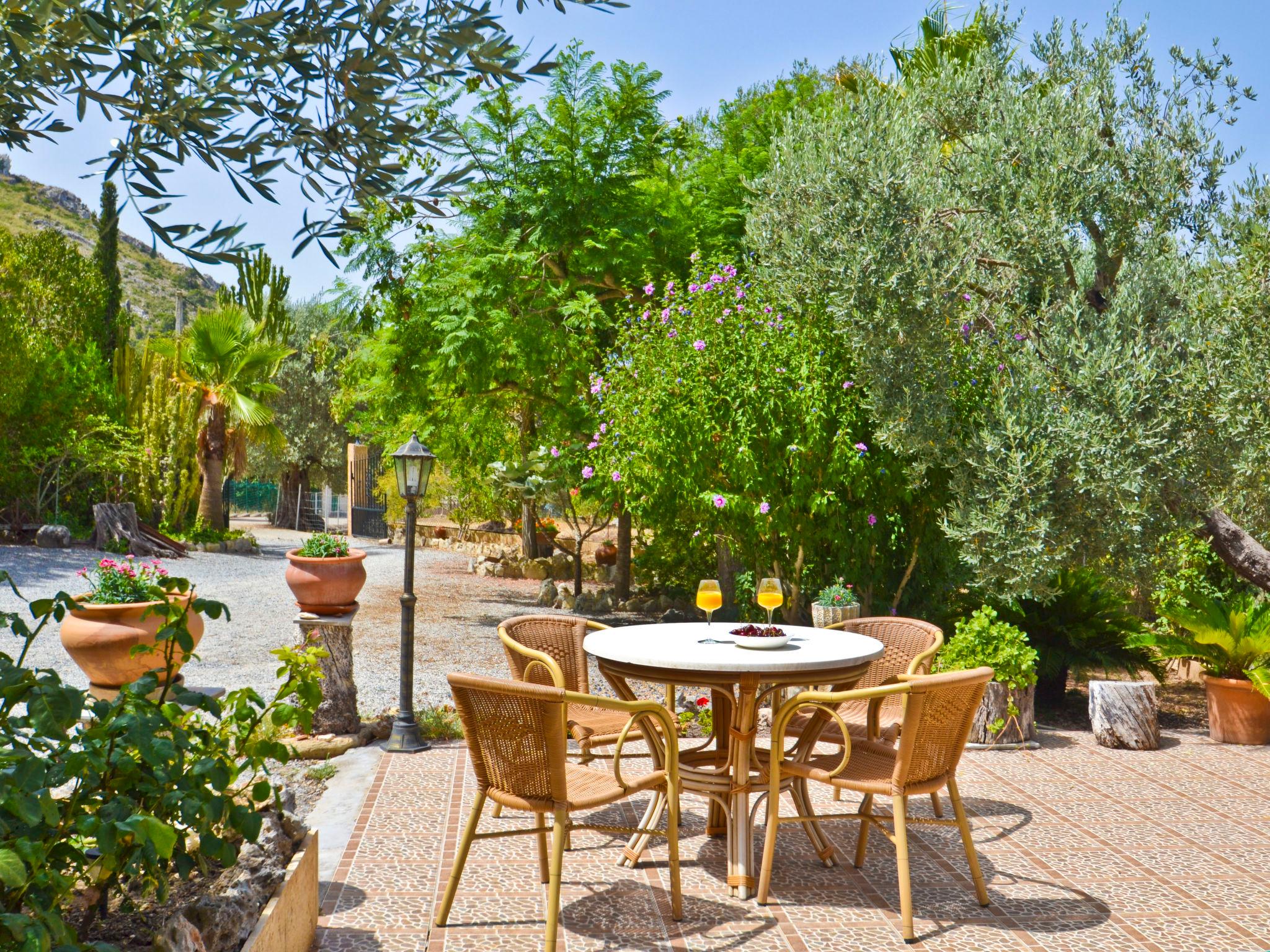 Photo 21 - Maison de 3 chambres à Alcúdia avec piscine privée et jardin