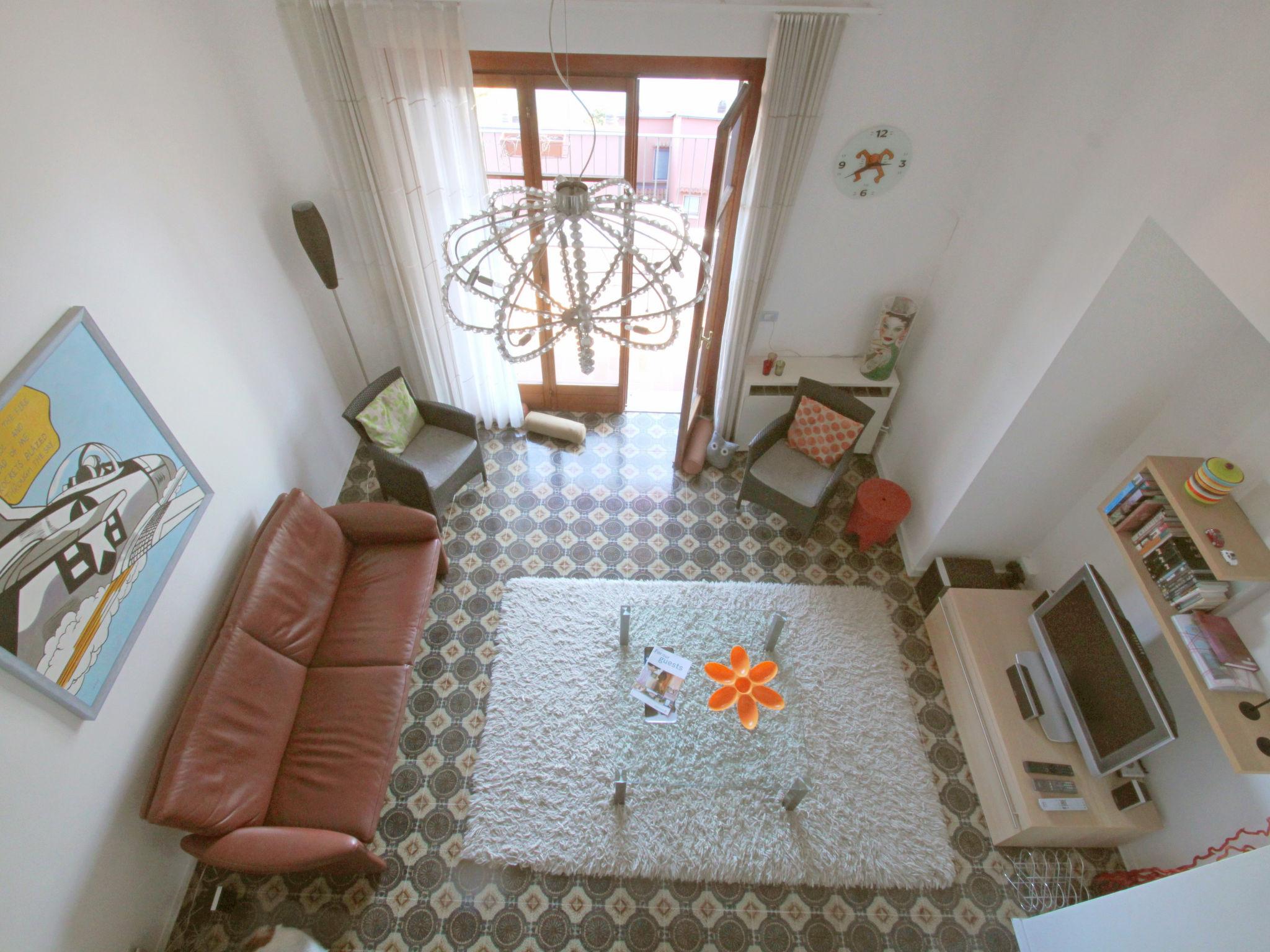 Photo 7 - 3 bedroom Apartment in Oggebbio with swimming pool and garden