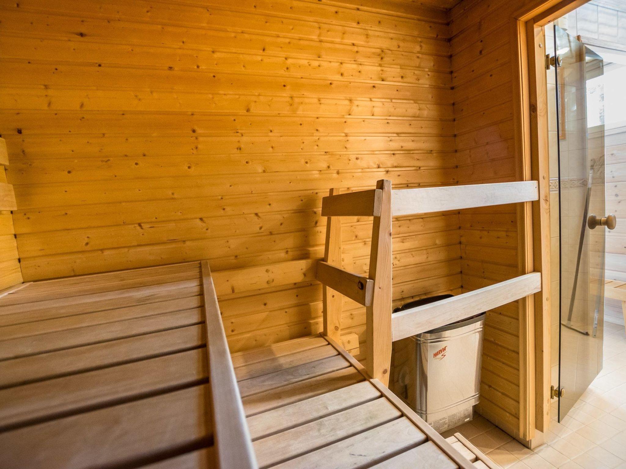 Foto 14 - Casa de 2 quartos em Kuusamo com sauna e vista para a montanha