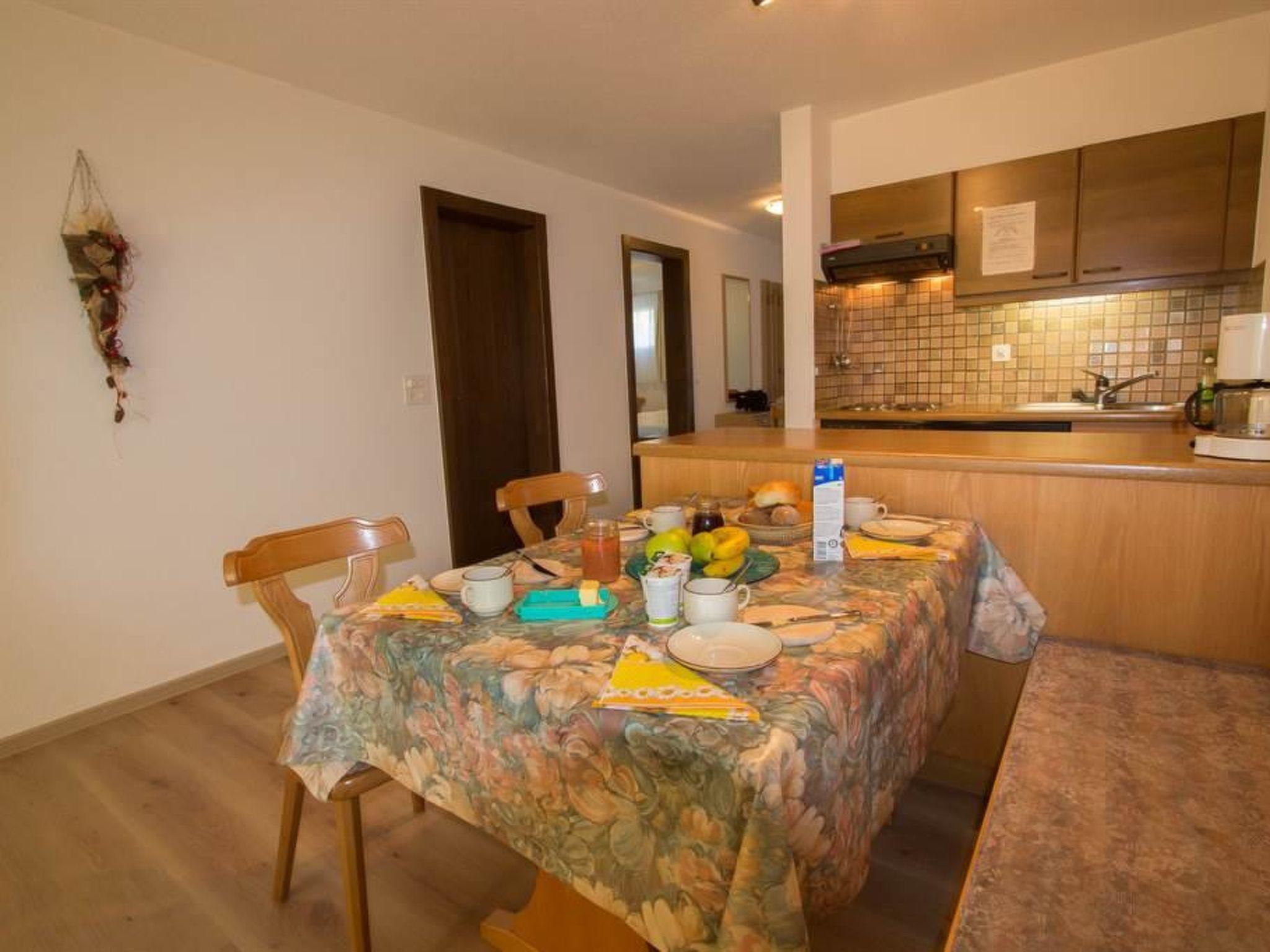 Photo 30 - 2 bedroom Apartment in Saas-Almagell with garden