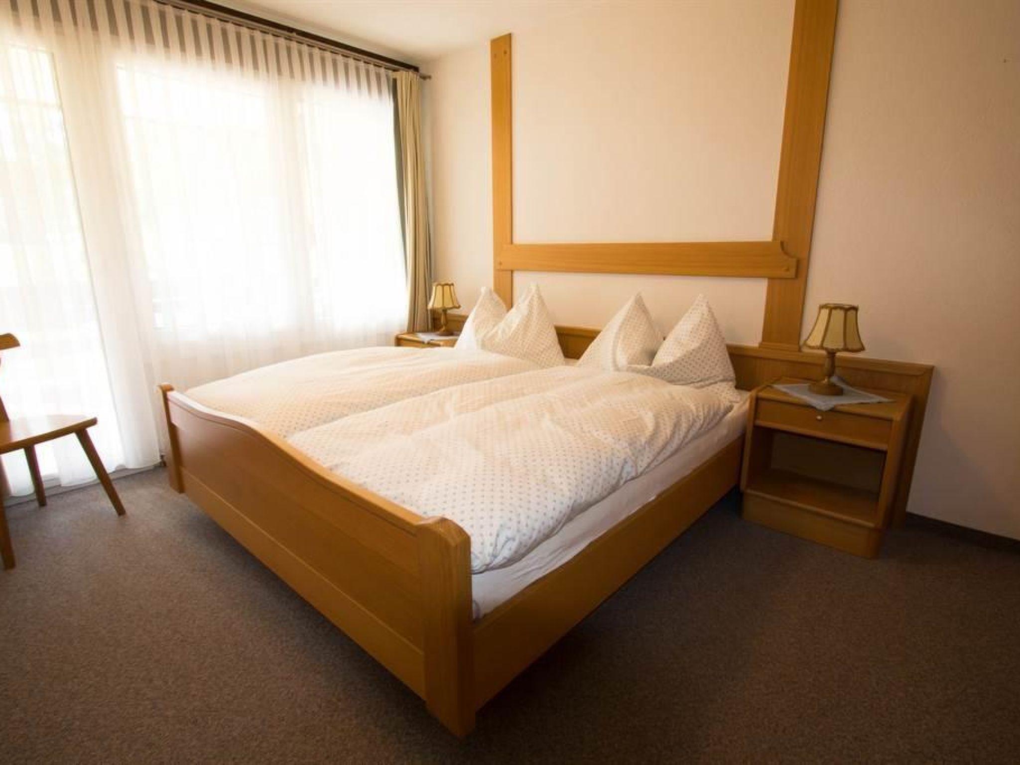 Foto 32 - Appartamento con 2 camere da letto a Saas-Almagell con giardino