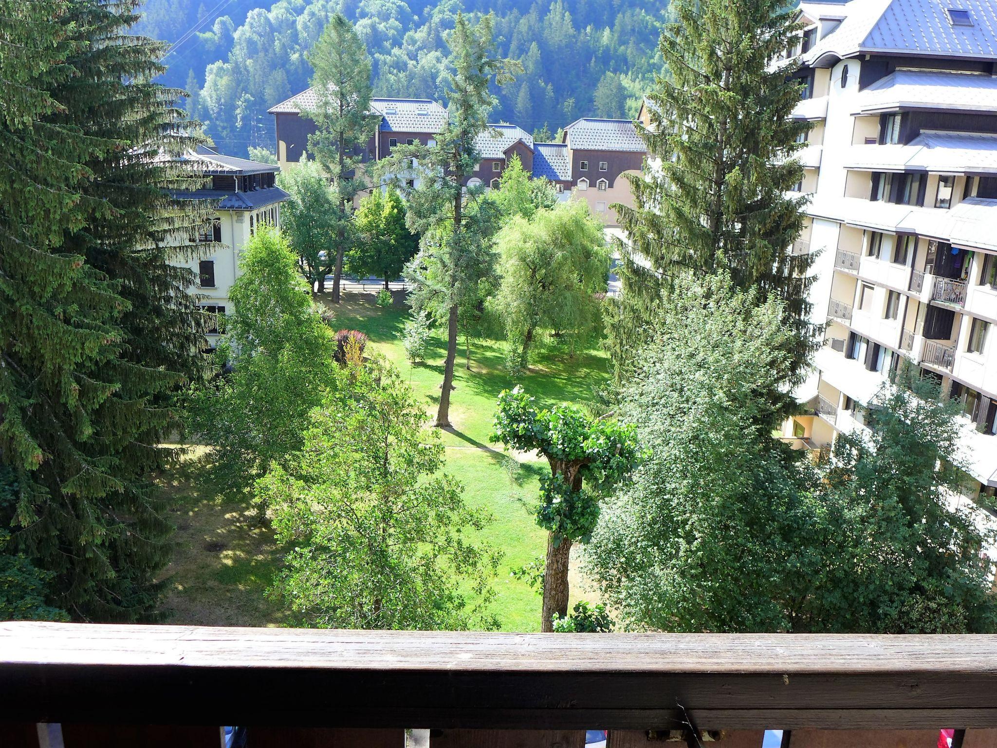 Foto 12 - Apartamento de 3 habitaciones en Chamonix-Mont-Blanc con vistas a la montaña