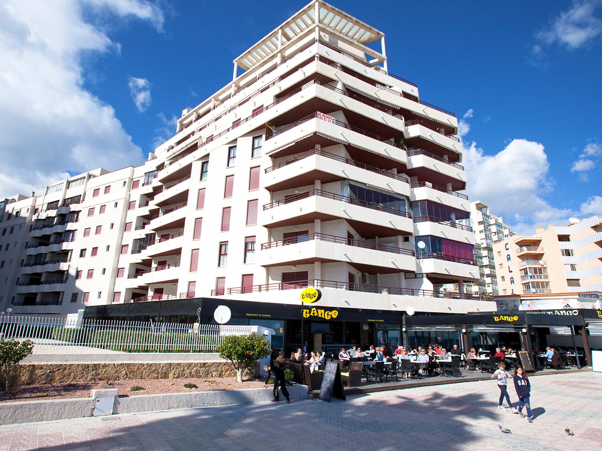 Foto 10 - Apartamento de 2 quartos em Calp com piscina e jardim