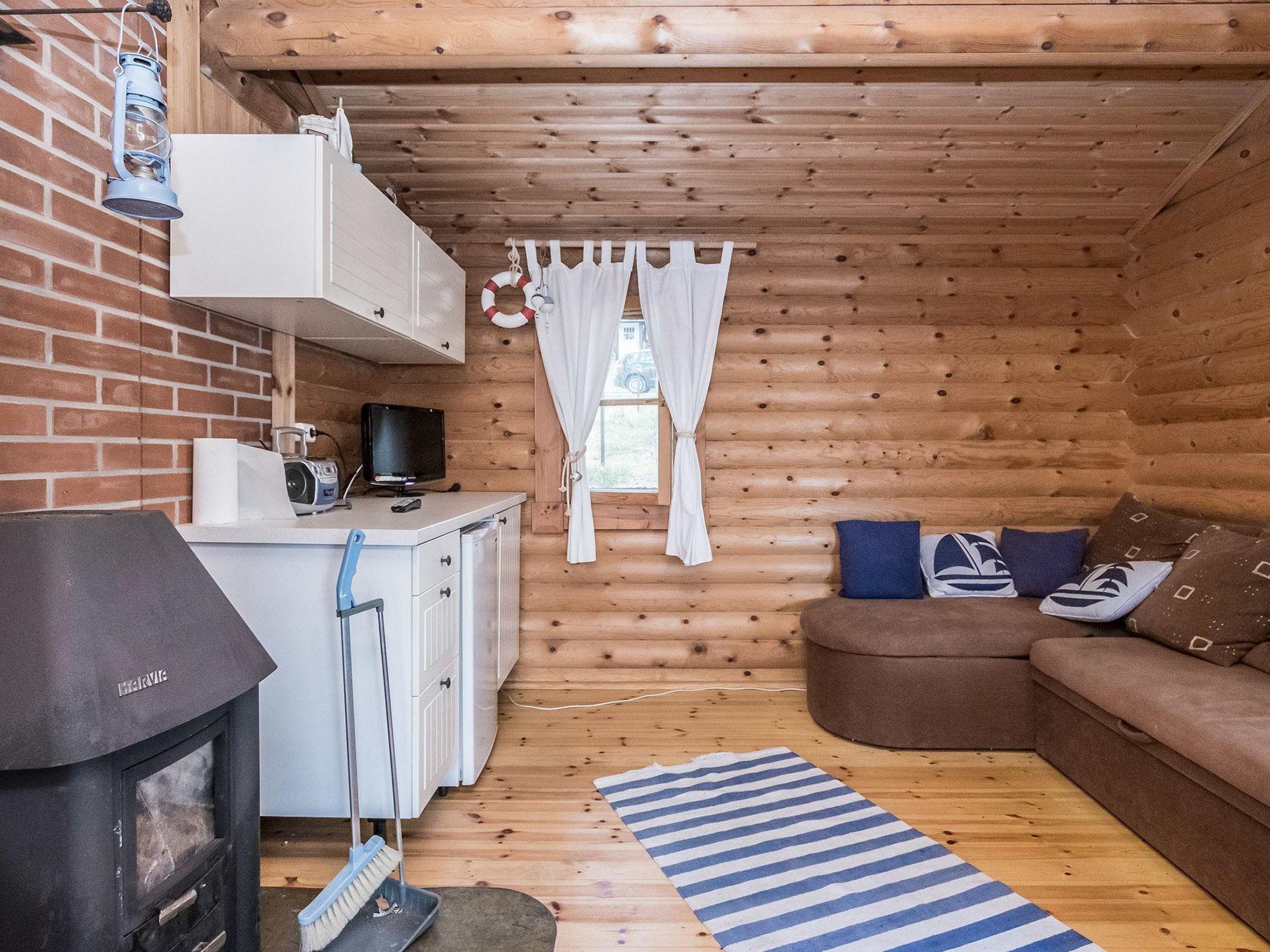 Foto 46 - Casa de 7 habitaciones en Iitti con sauna y bañera de hidromasaje