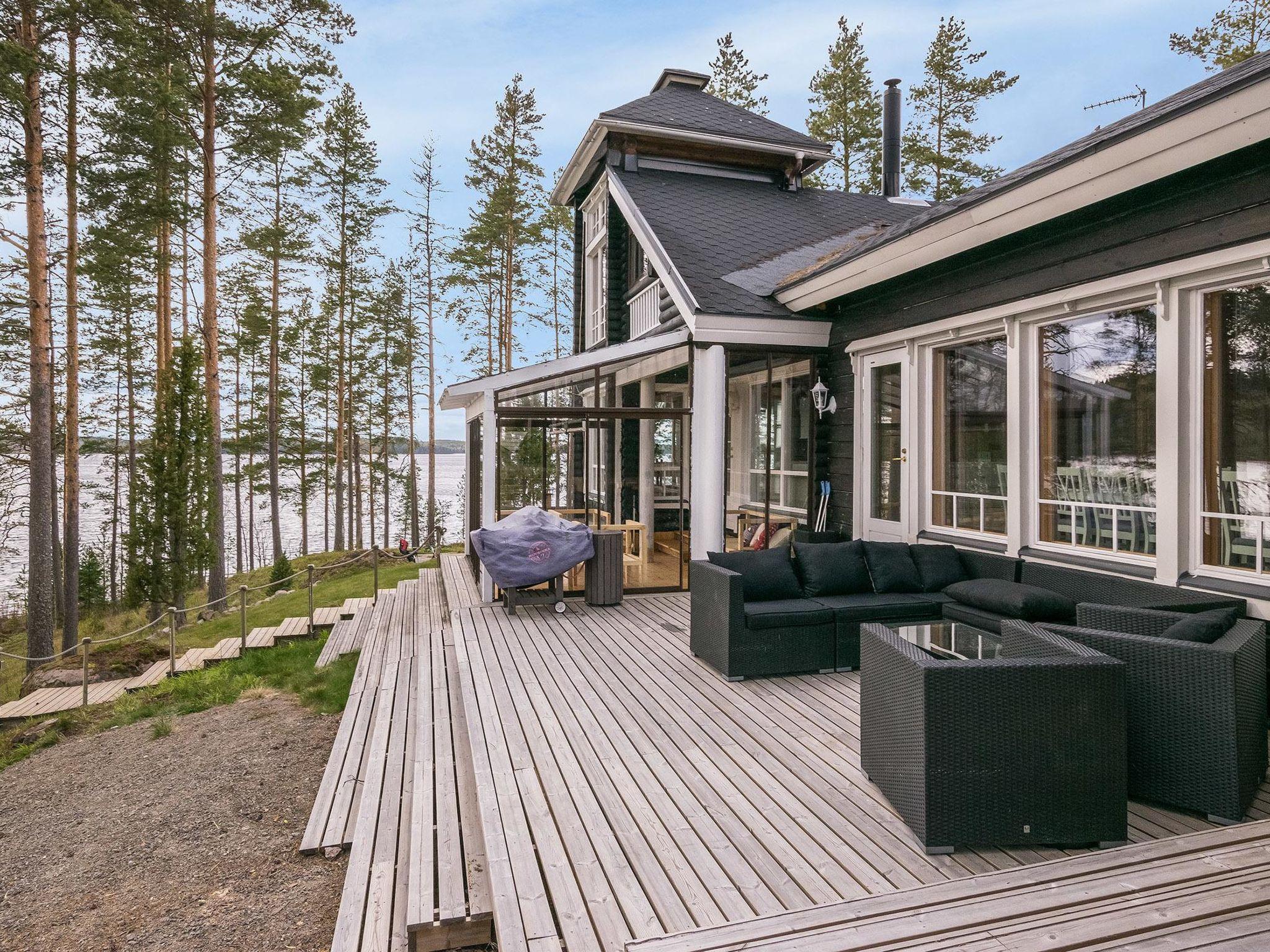 Photo 1 - Maison de 7 chambres à Iitti avec sauna et bain à remous