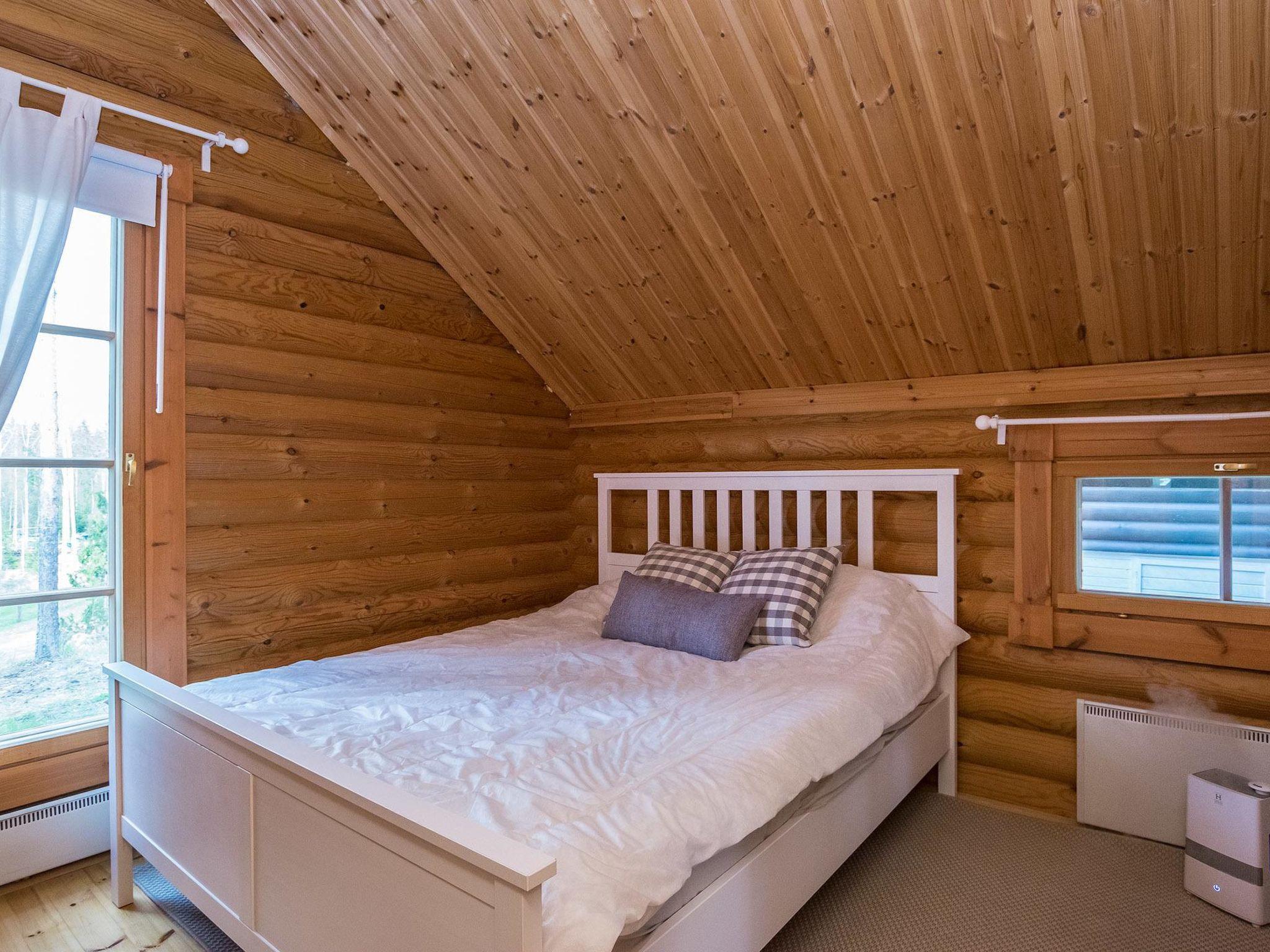 Foto 21 - Casa con 7 camere da letto a Iitti con sauna e vasca idromassaggio