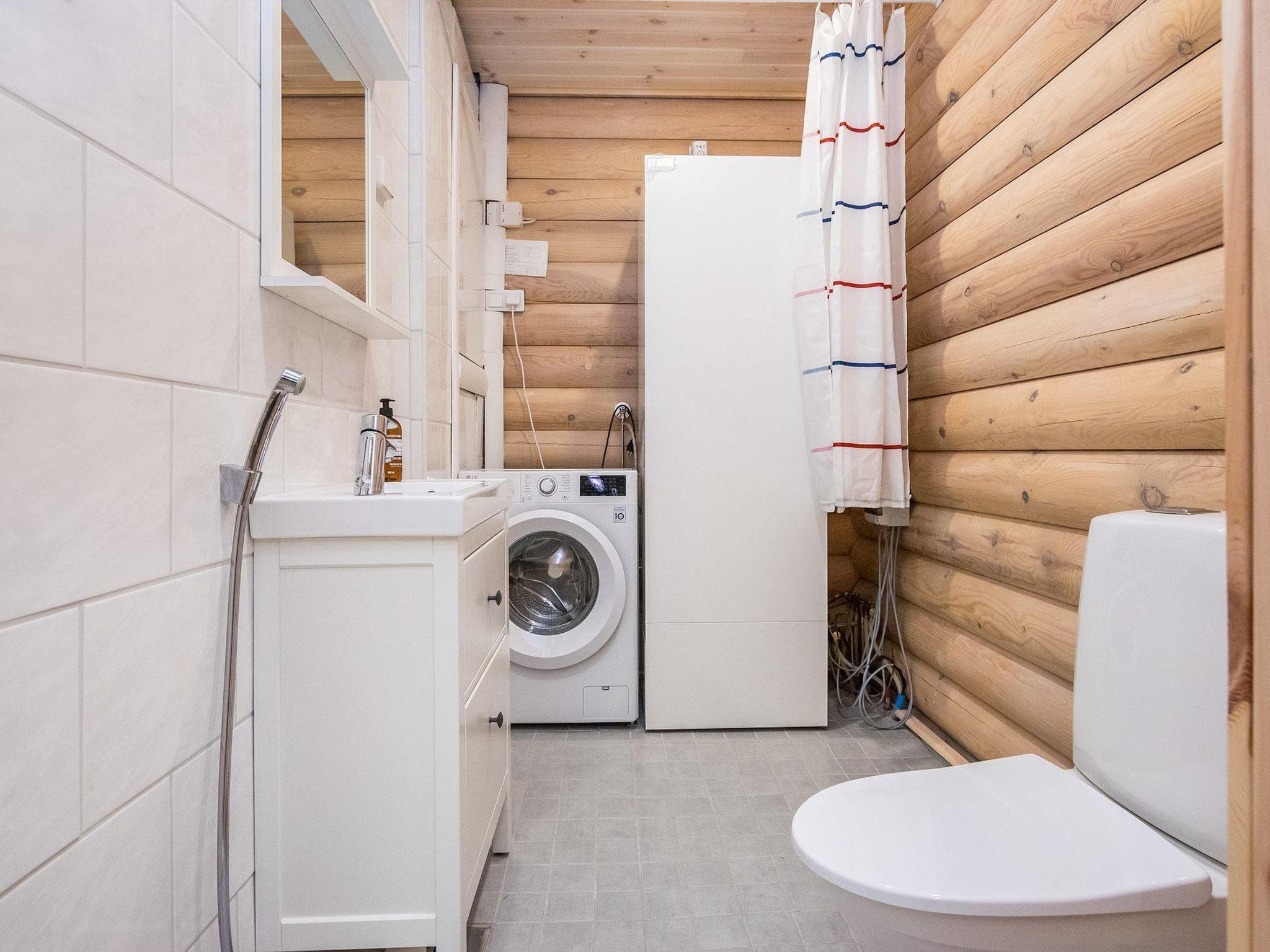 Foto 43 - Casa de 7 quartos em Iitti com sauna e banheira de hidromassagem