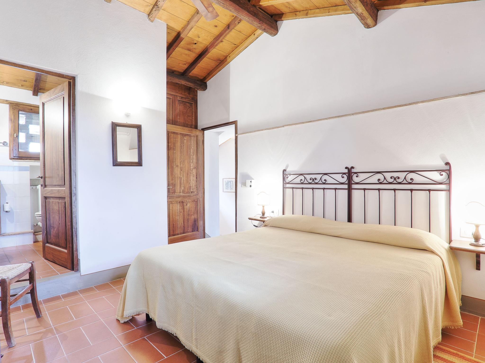 Foto 11 - Appartamento con 2 camere da letto a Bagno a Ripoli con piscina e giardino