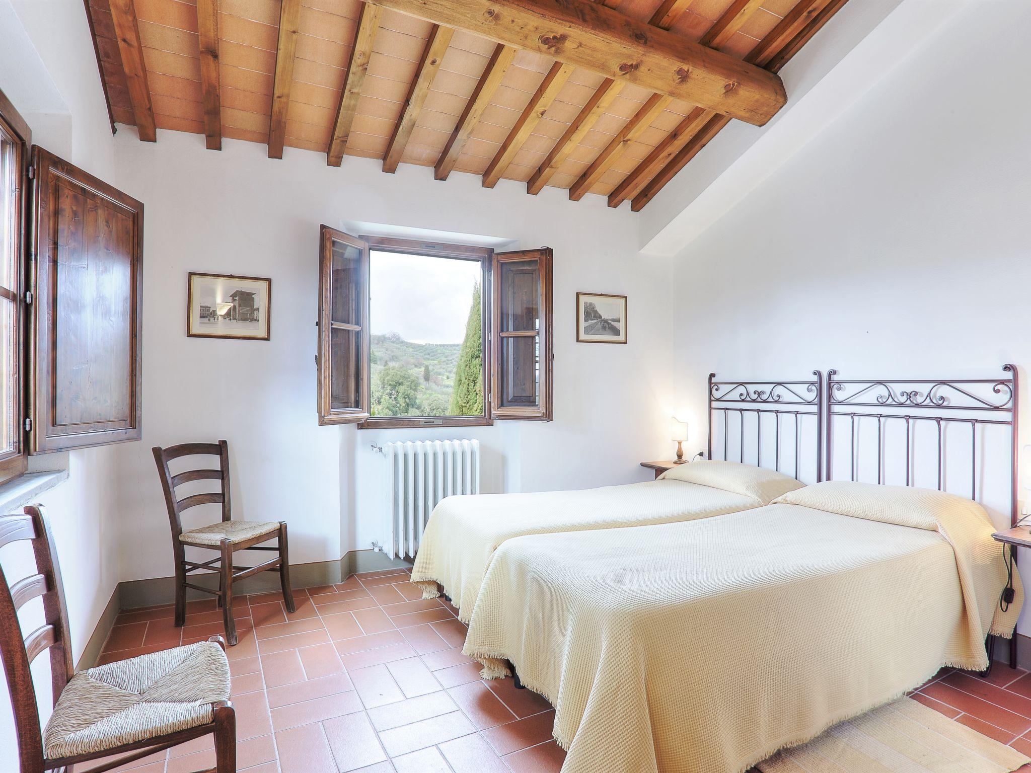 Foto 5 - Appartamento con 2 camere da letto a Bagno a Ripoli con piscina e giardino