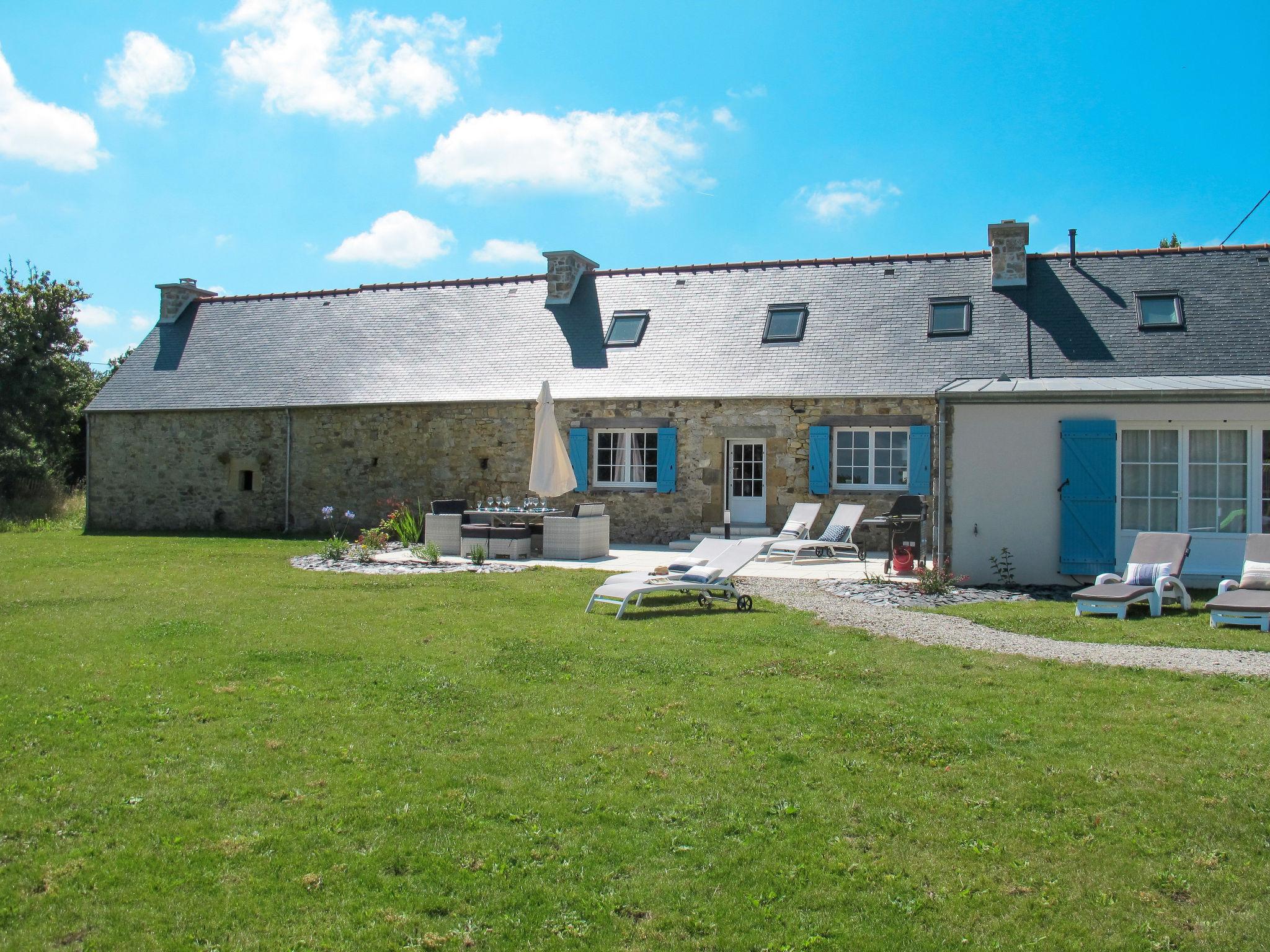 Foto 12 - Casa de 4 habitaciones en Camaret-sur-Mer con jardín y terraza