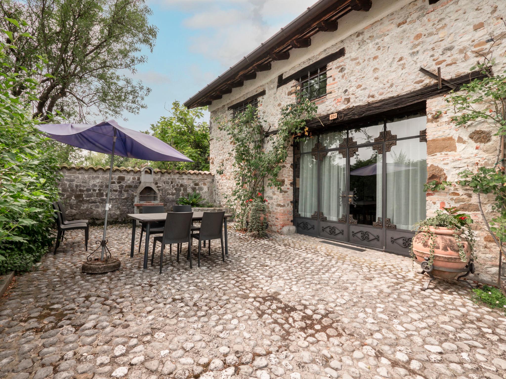 Photo 5 - Maison de 2 chambres à Povoletto avec piscine et jardin