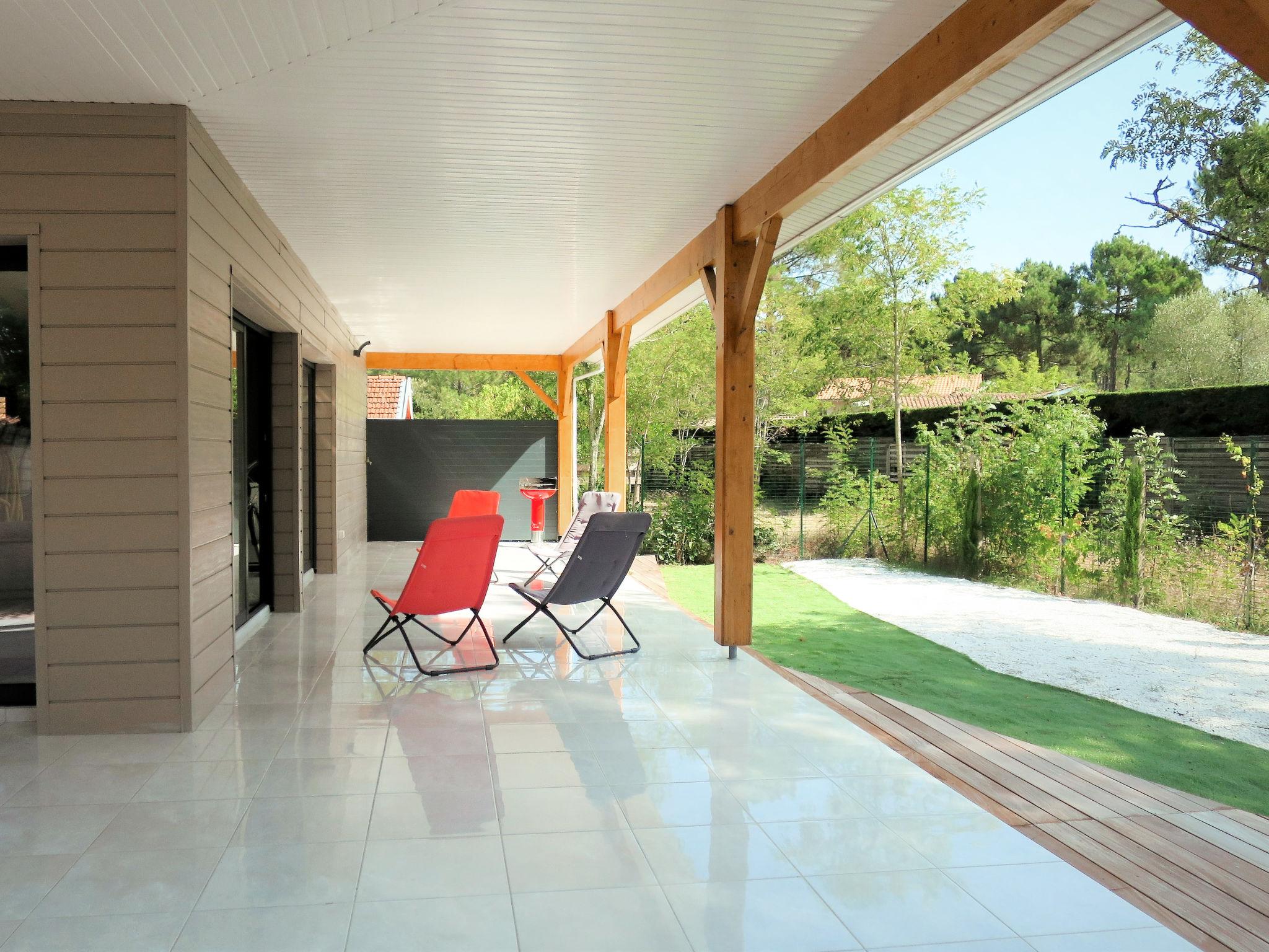 Foto 7 - Casa de 3 quartos em Lacanau com jardim e vistas do mar