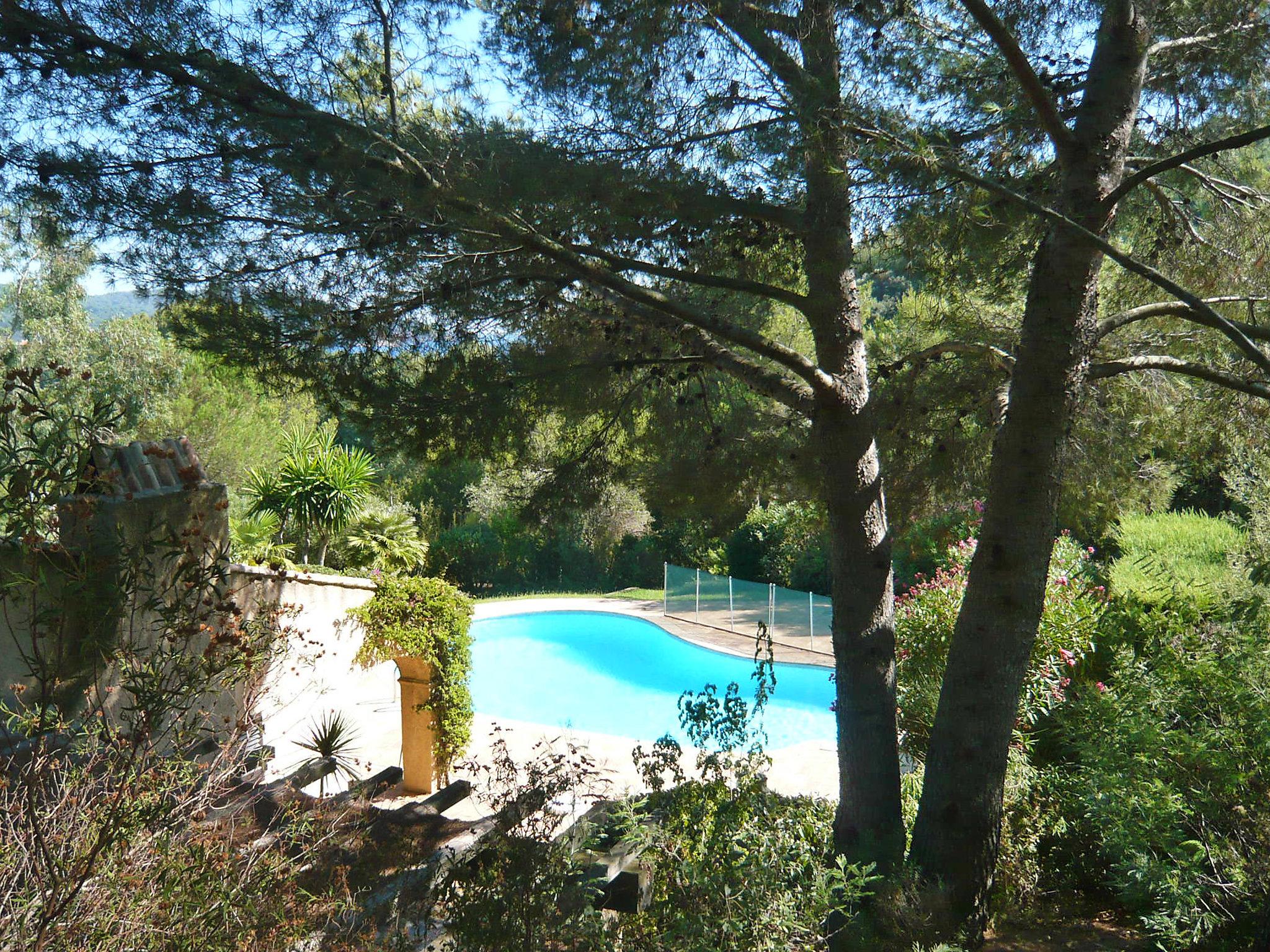 Photo 25 - Maison de 4 chambres à La Croix-Valmer avec piscine privée et vues à la mer