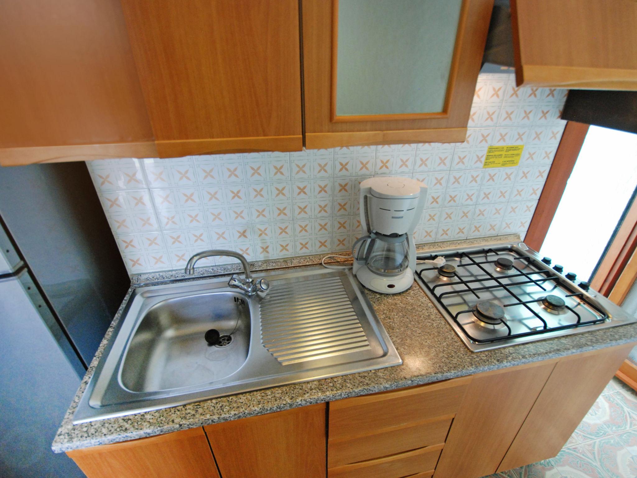 Photo 7 - 1 bedroom Apartment in San Michele al Tagliamento with swimming pool and garden