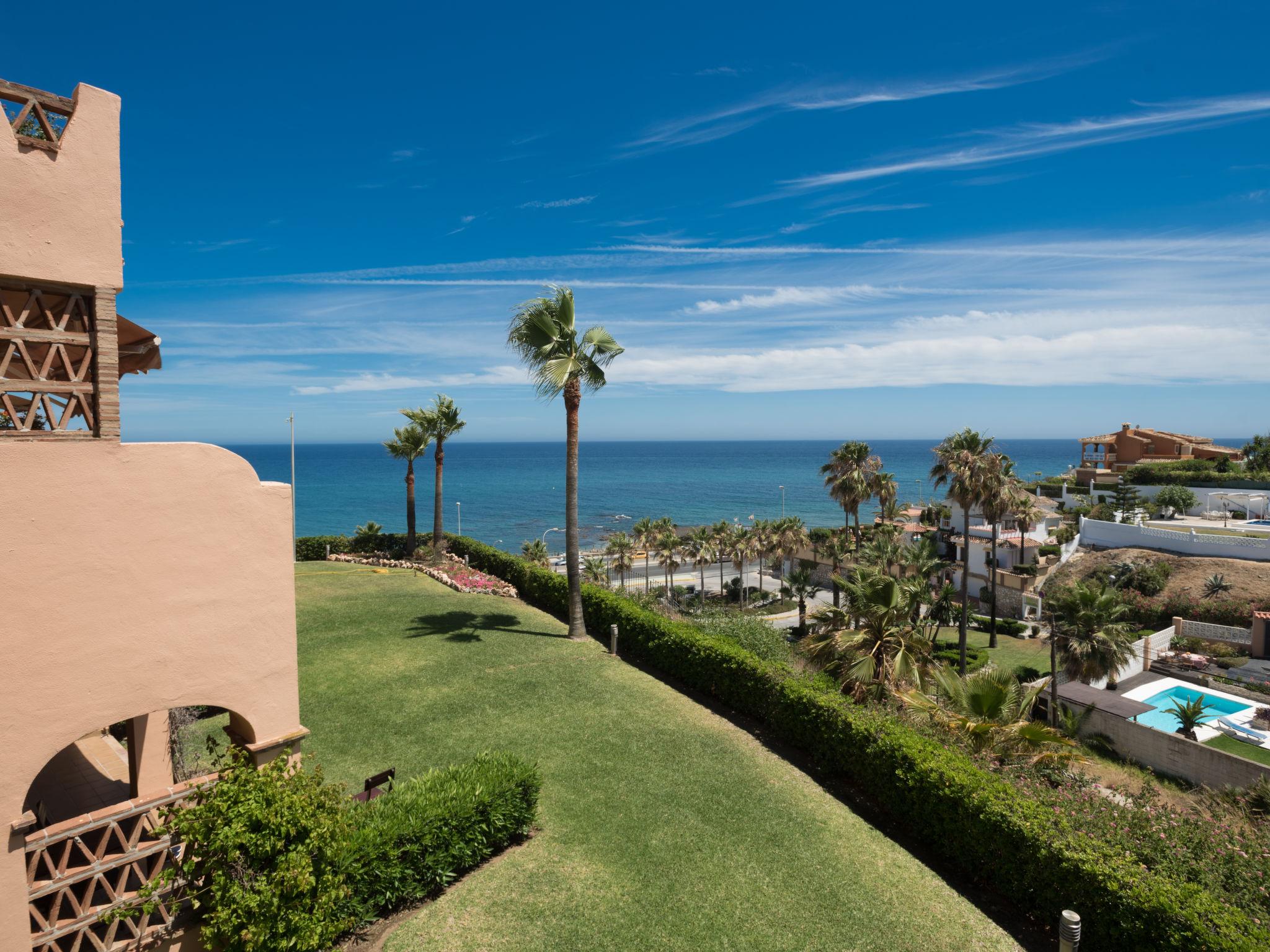 Foto 14 - Apartment mit 2 Schlafzimmern in Mijas mit schwimmbad und blick aufs meer