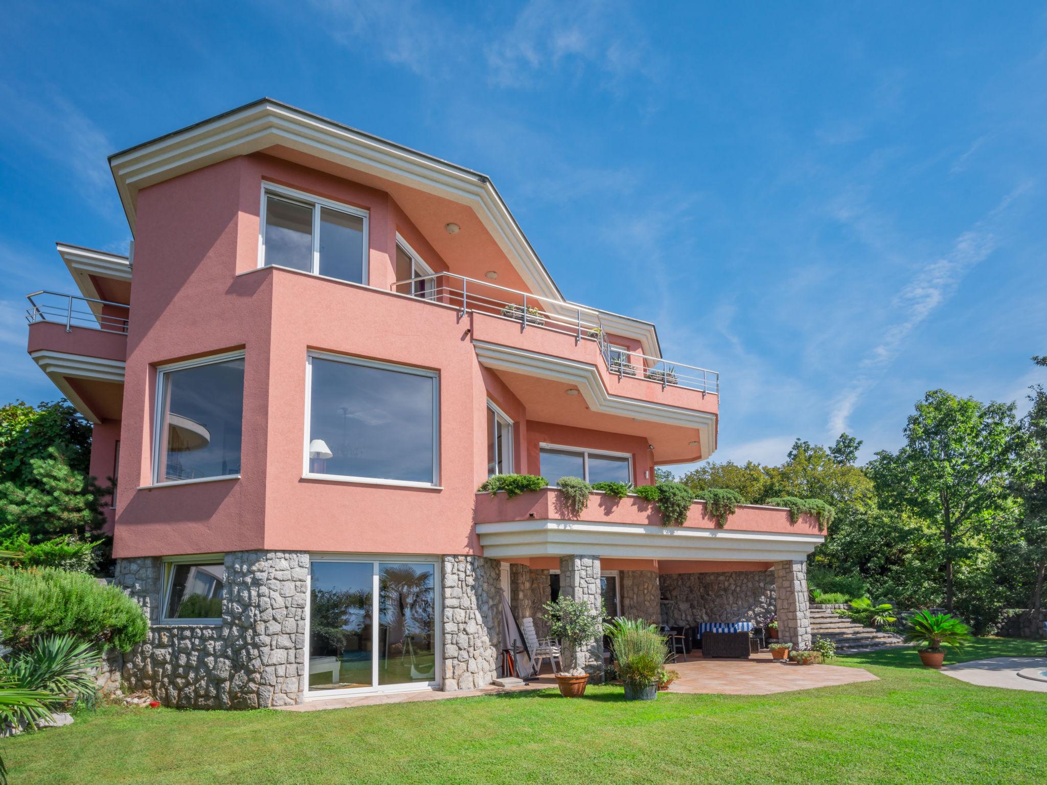 Photo 36 - Maison de 4 chambres à Kostrena avec piscine privée et vues à la mer