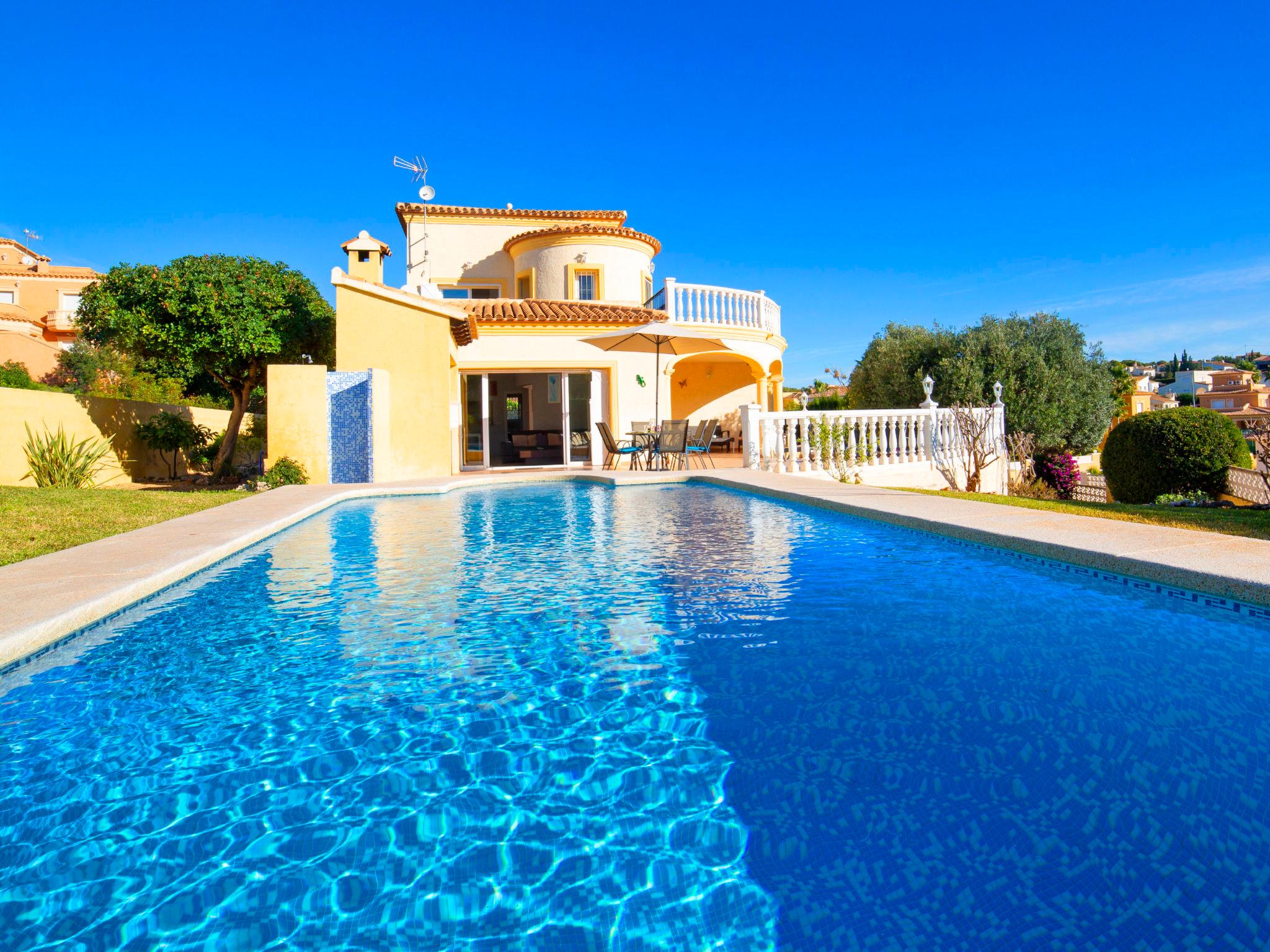 Foto 1 - Casa de 3 habitaciones en Calpe con piscina privada y vistas al mar