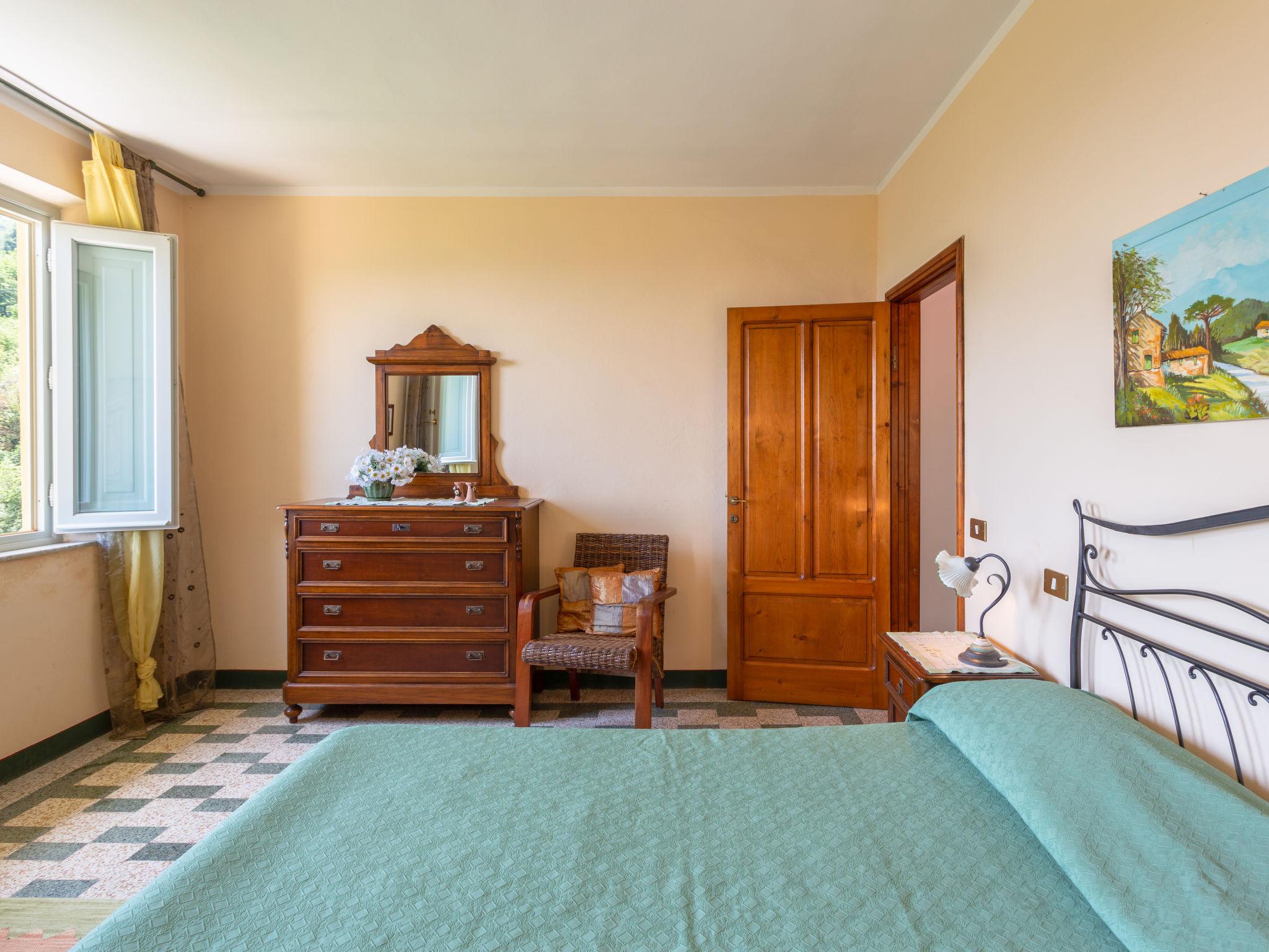 Foto 6 - Haus mit 4 Schlafzimmern in Lucca mit schwimmbad und garten