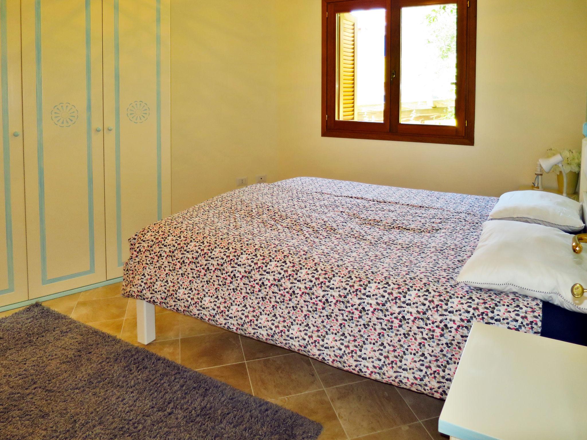 Foto 14 - Appartamento con 2 camere da letto a Santa Teresa Gallura con piscina e vista mare