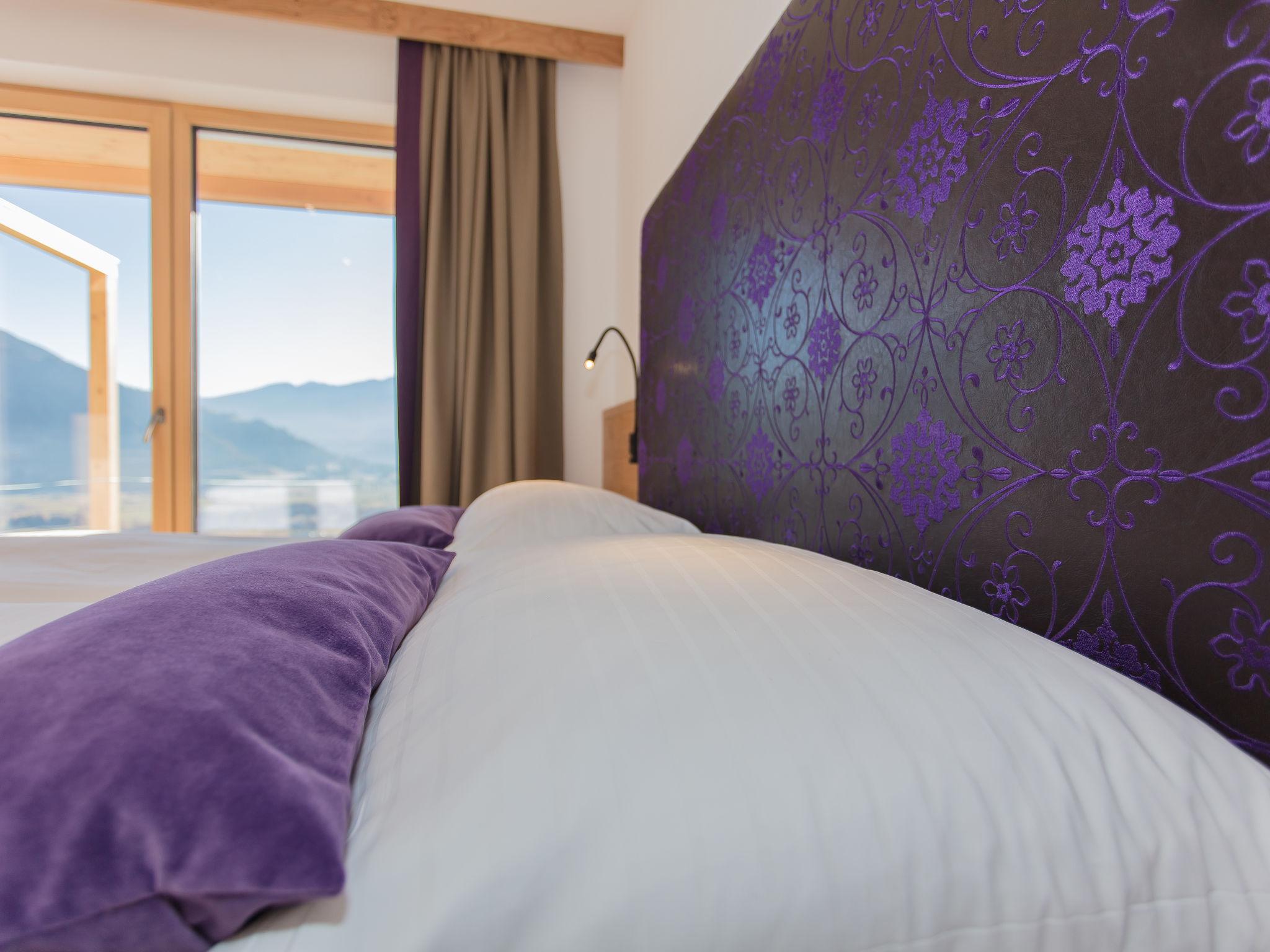Foto 11 - Appartamento con 1 camera da letto a Zell am See con vista sulle montagne