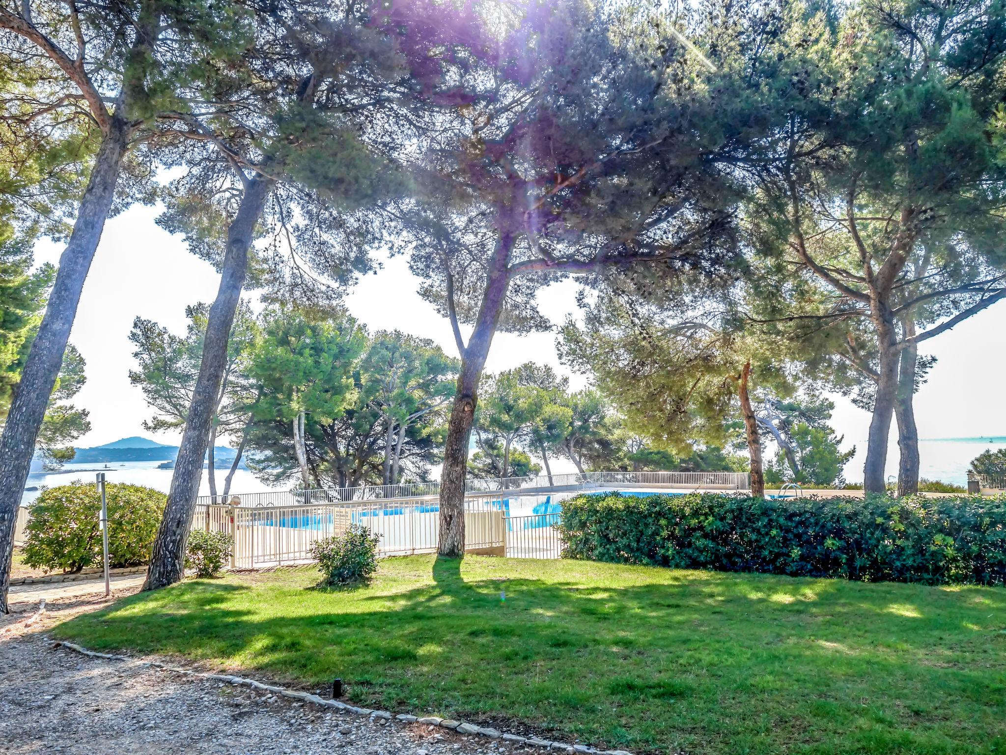 Photo 13 - Appartement de 1 chambre à Bandol avec piscine et jardin