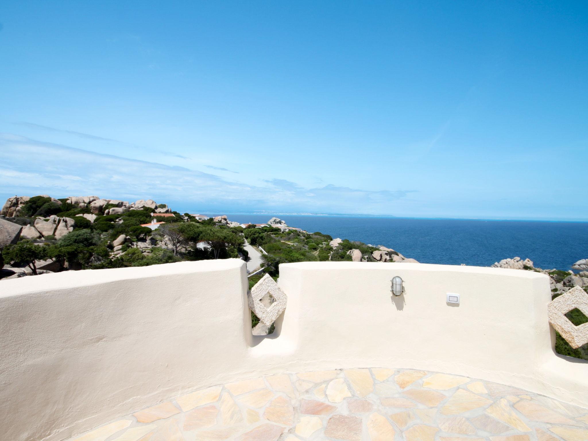 Photo 18 - Maison de 2 chambres à Santa Teresa Gallura avec terrasse et vues à la mer