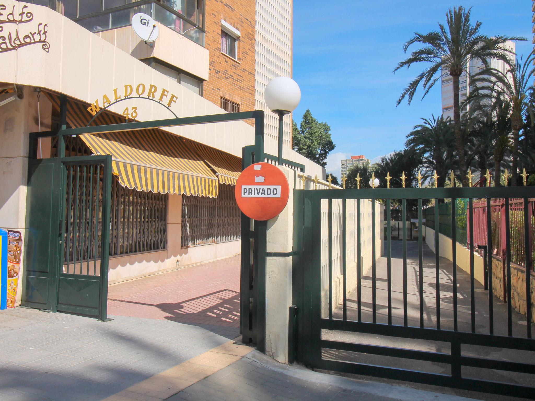 Foto 17 - Appartamento con 1 camera da letto a Benidorm con piscina e vista mare