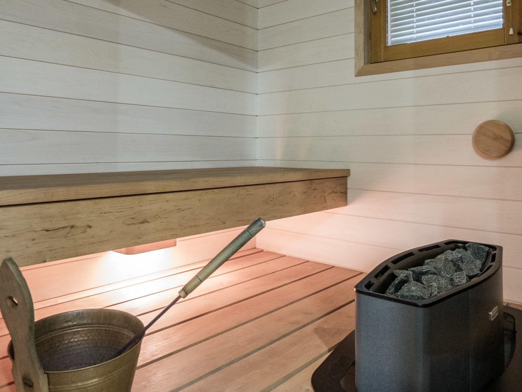 Foto 14 - Casa de 1 habitación en Sotkamo con sauna